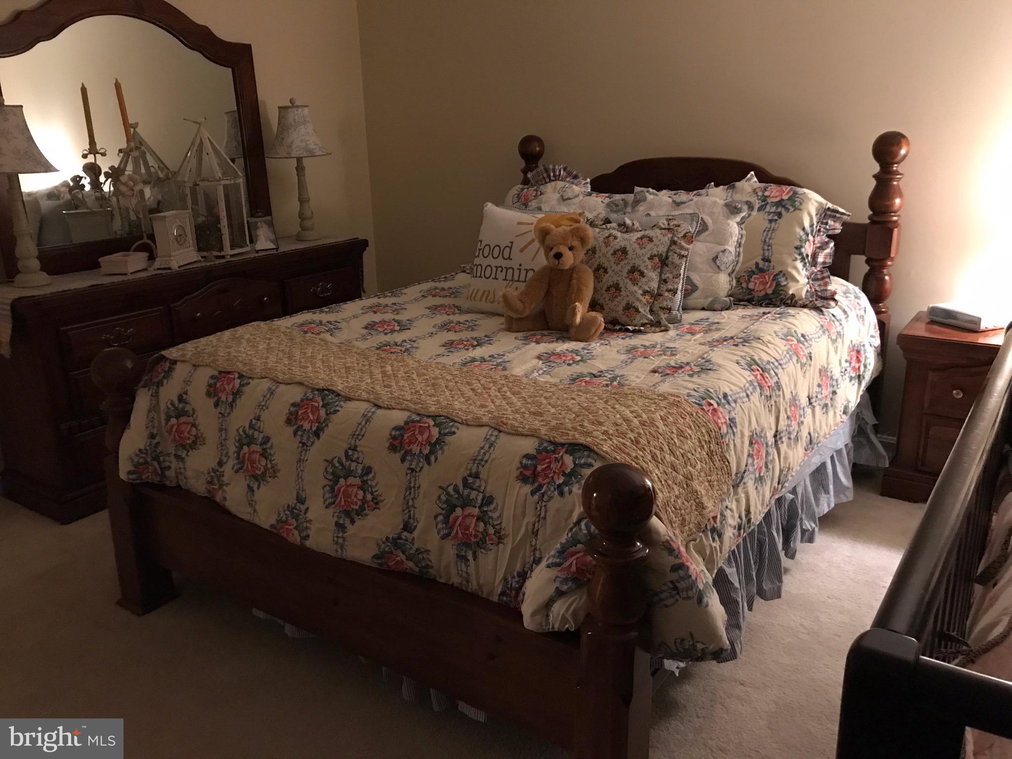 FOXLEIGH MEADOWS - Residential Lease