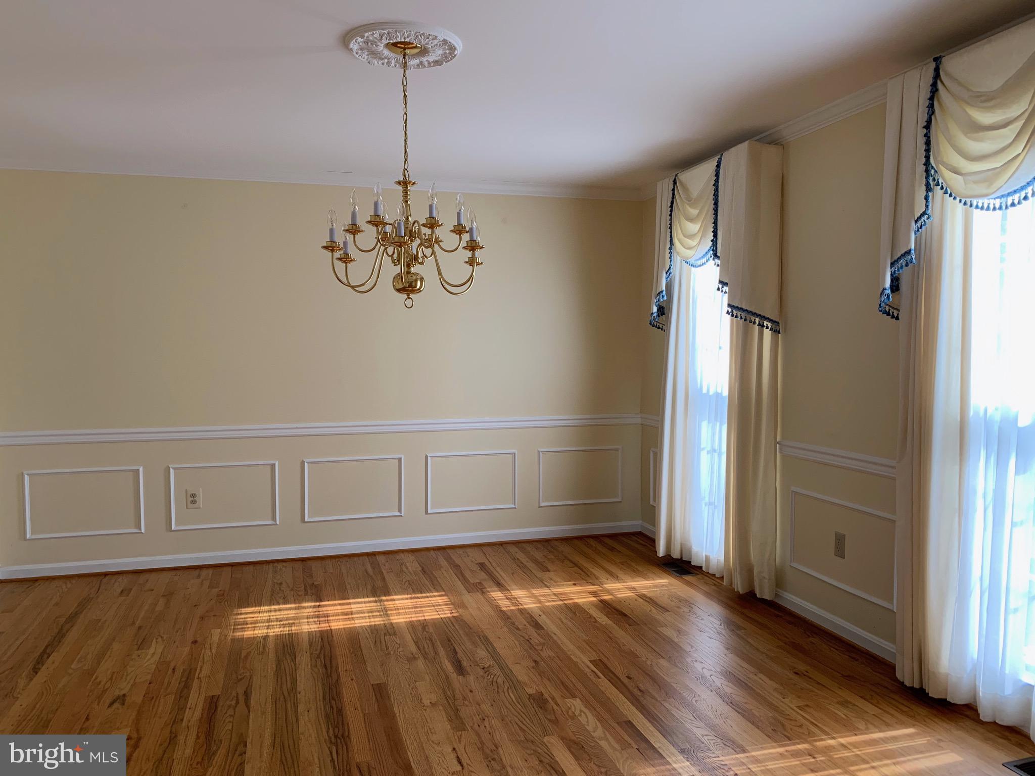 FOXLEIGH MEADOWS - Residential Lease