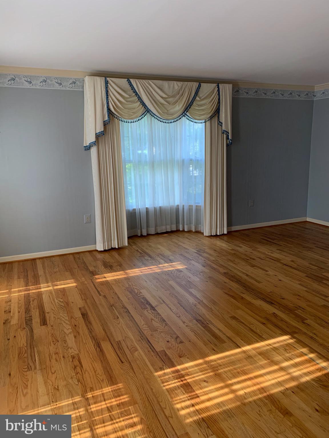 FOXLEIGH MEADOWS - Residential Lease