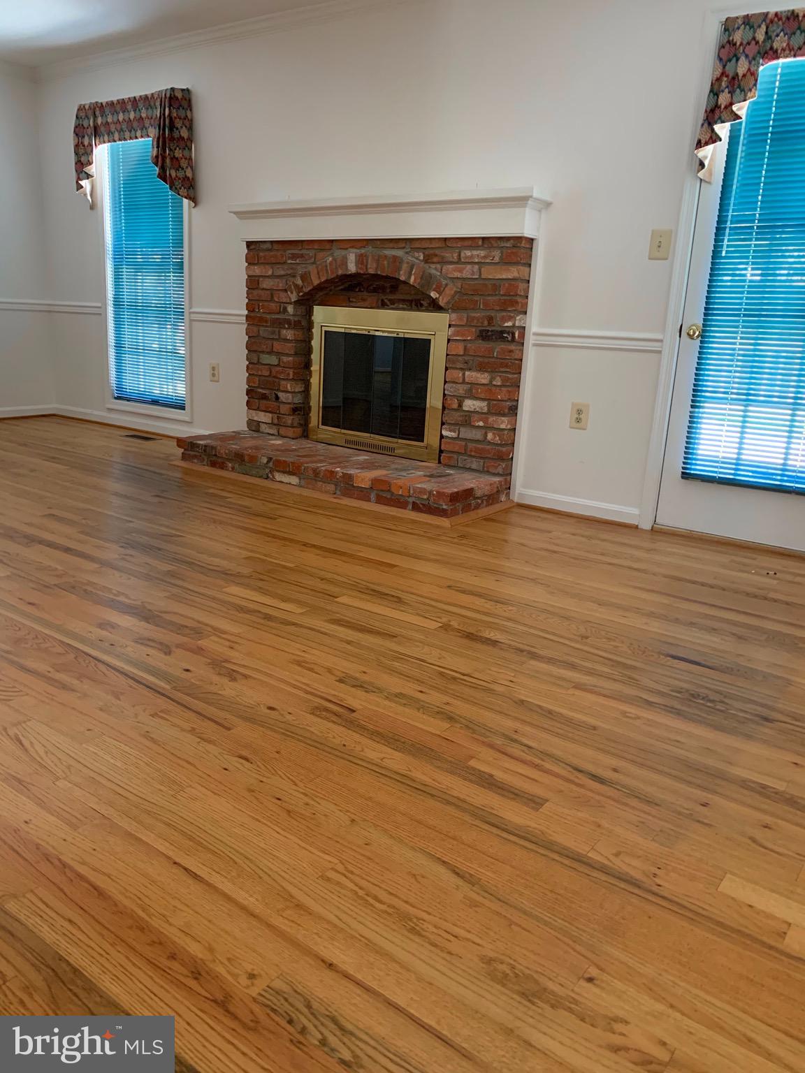 FOXLEIGH MEADOWS - Residential Lease