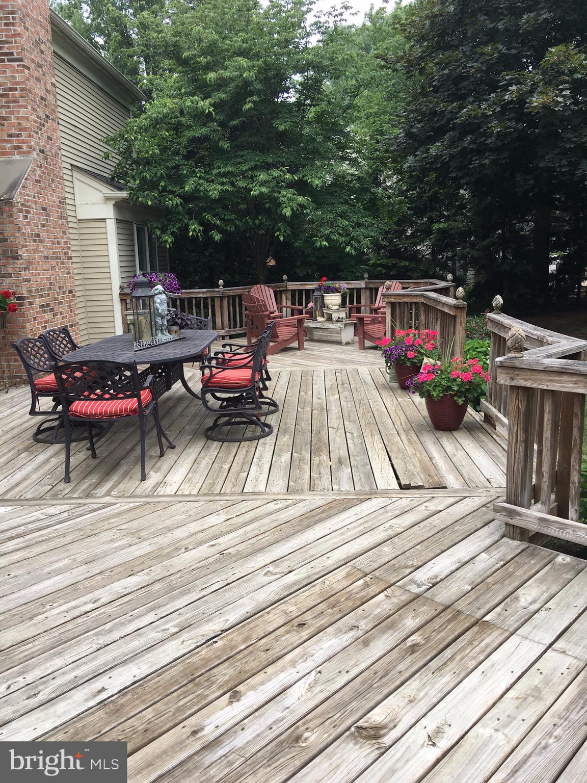 FOXLEIGH MEADOWS - Residential Lease