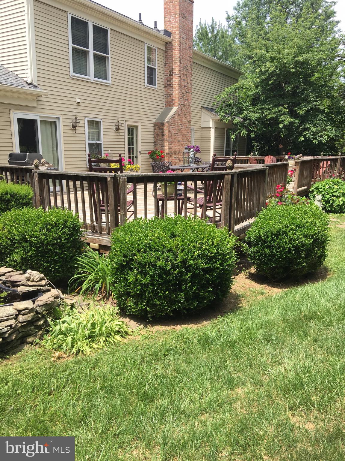 FOXLEIGH MEADOWS - Residential Lease