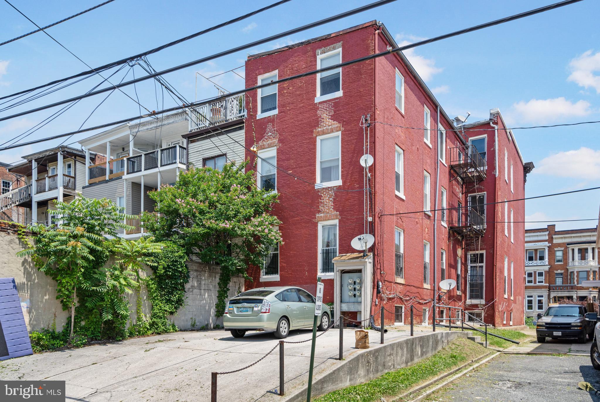 RESERVOIR HILL - Residential Income