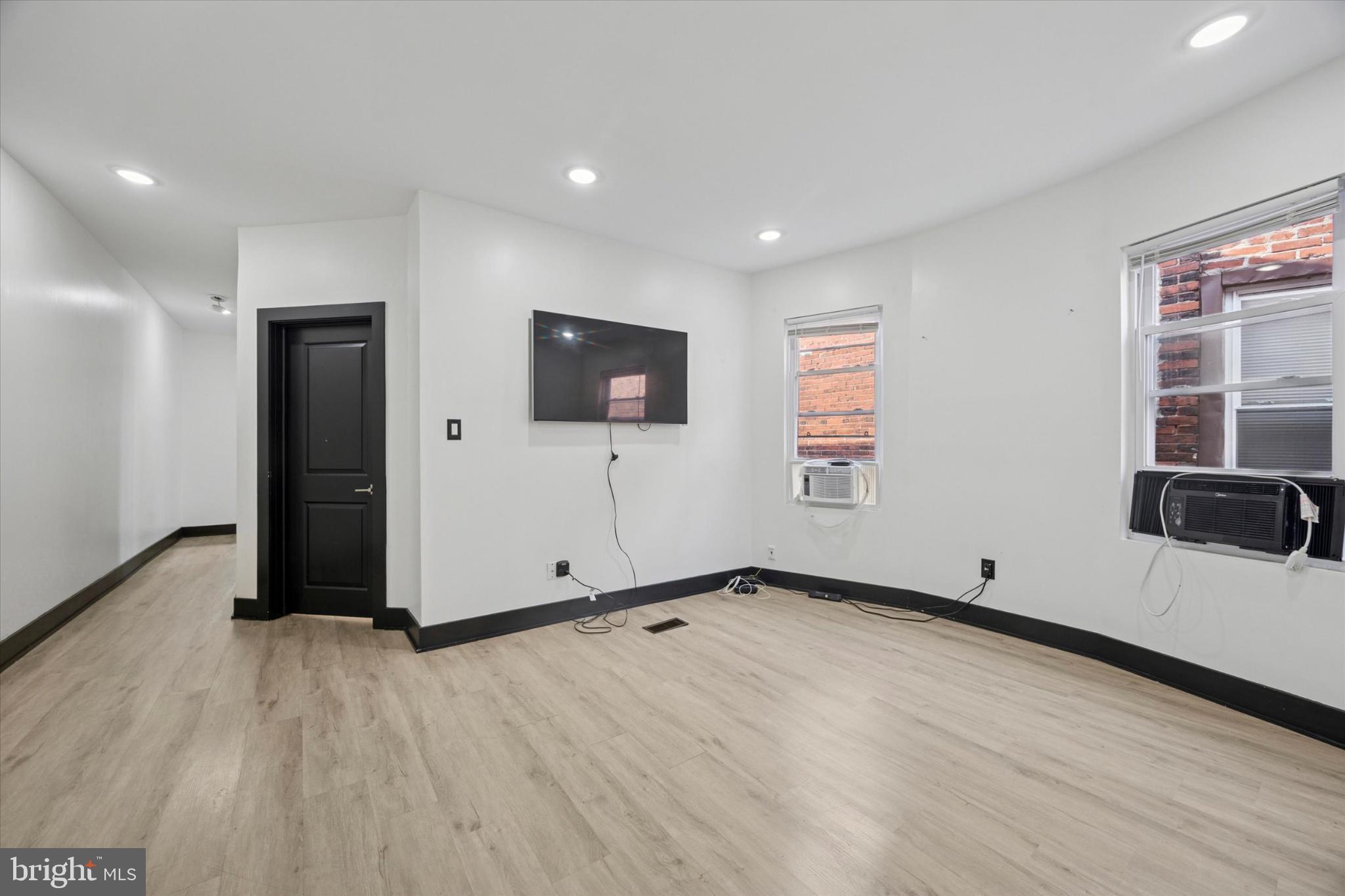 WEST PHILADELPHIA - Residential Lease