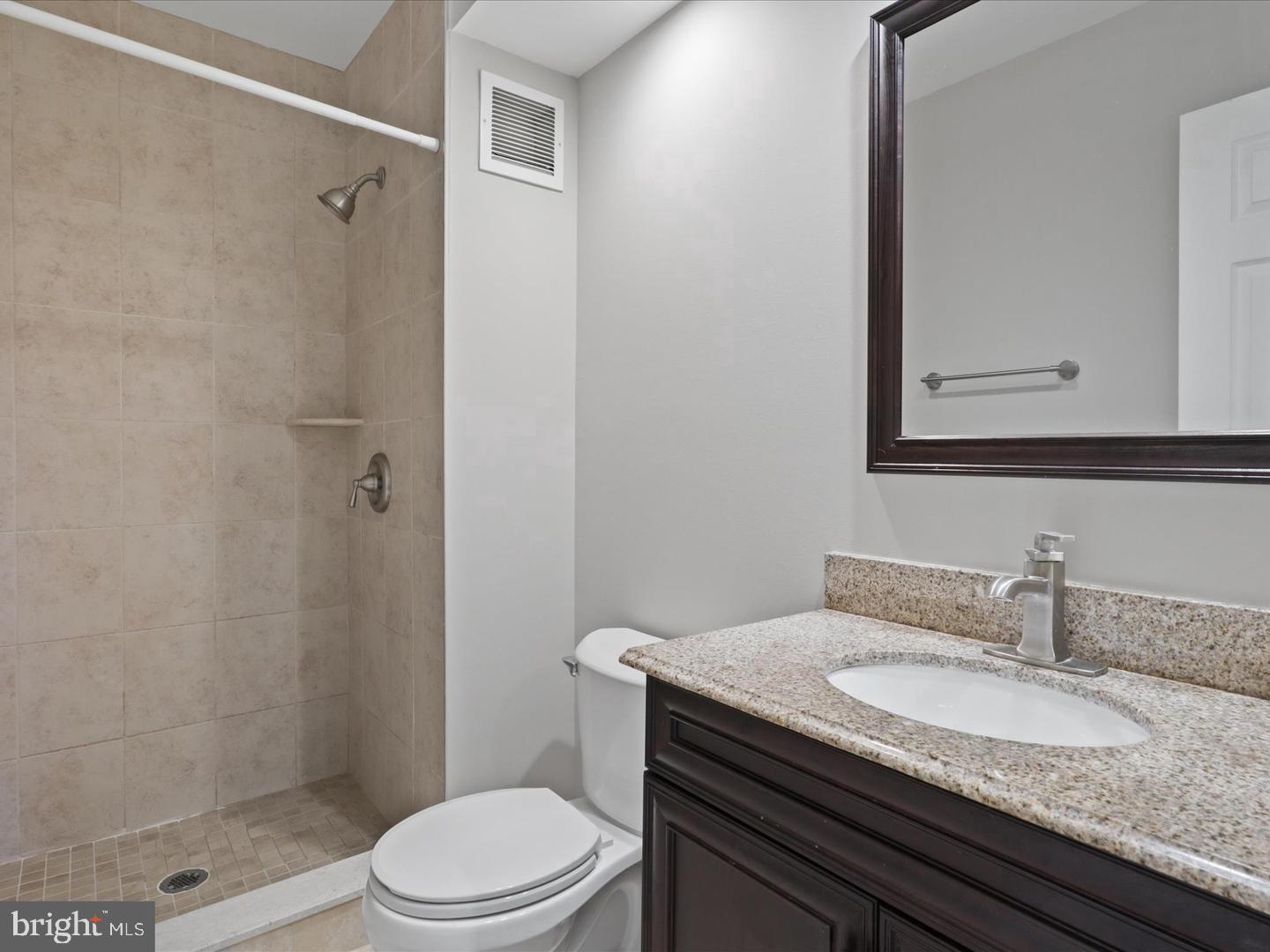 NEWGATE - Residential Lease