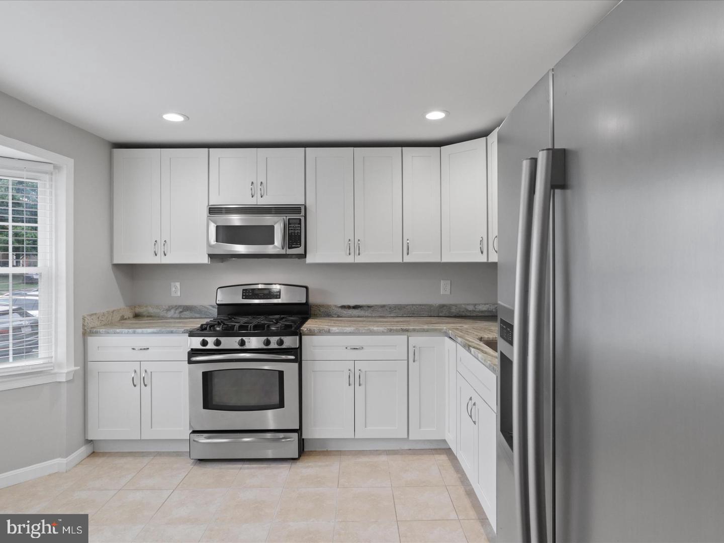 NEWGATE - Residential Lease