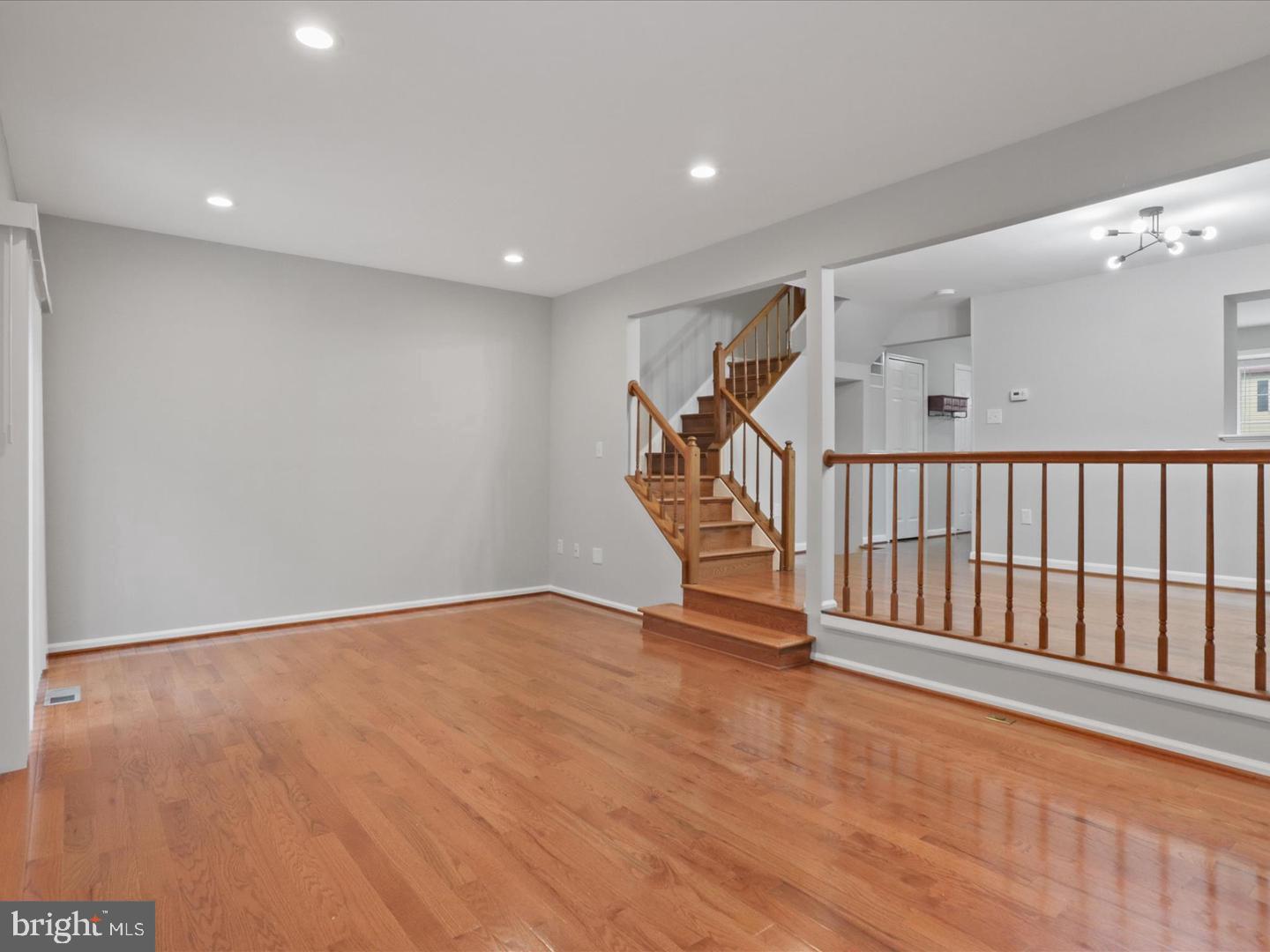 NEWGATE - Residential Lease