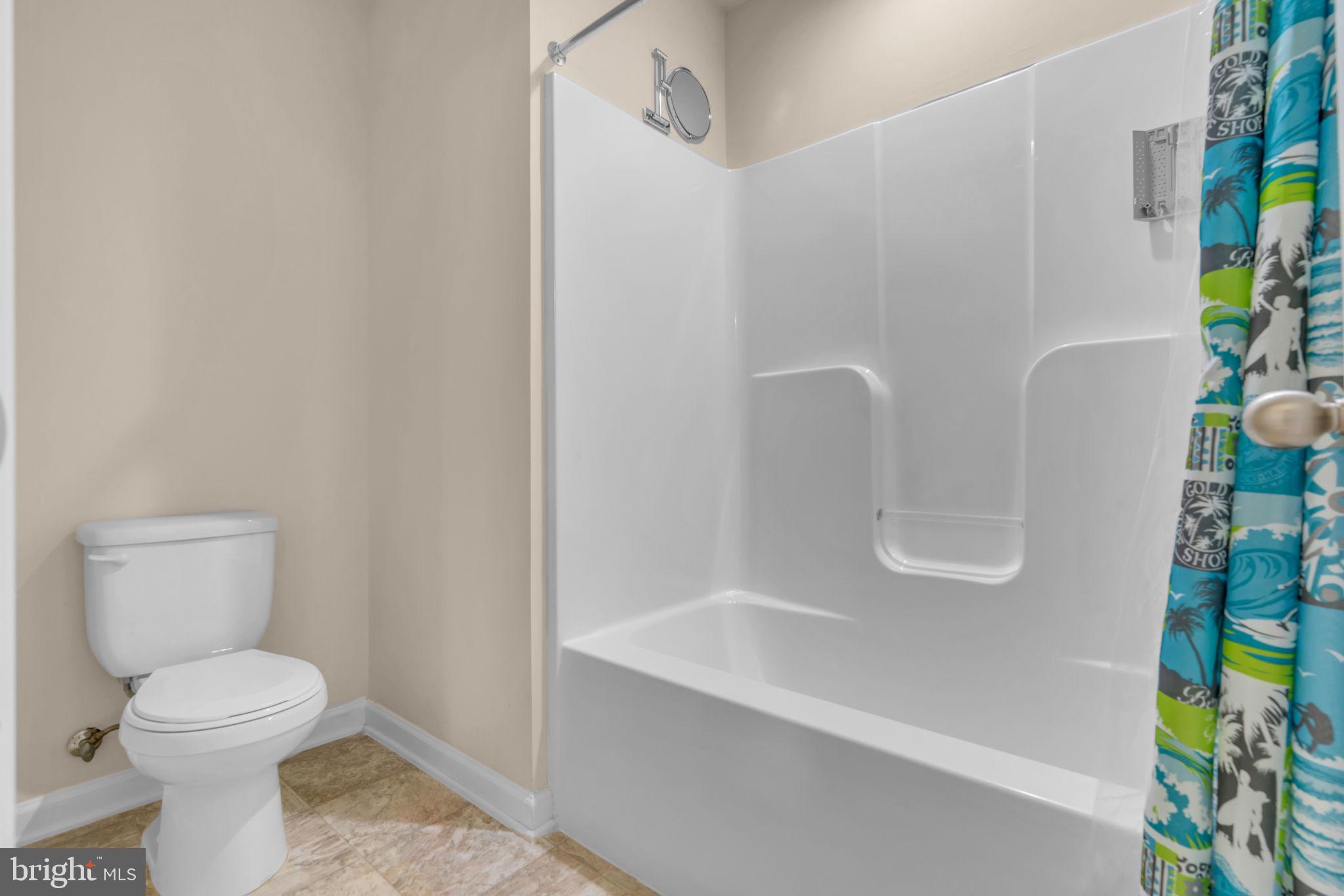 RED BUD RUN III - Residential