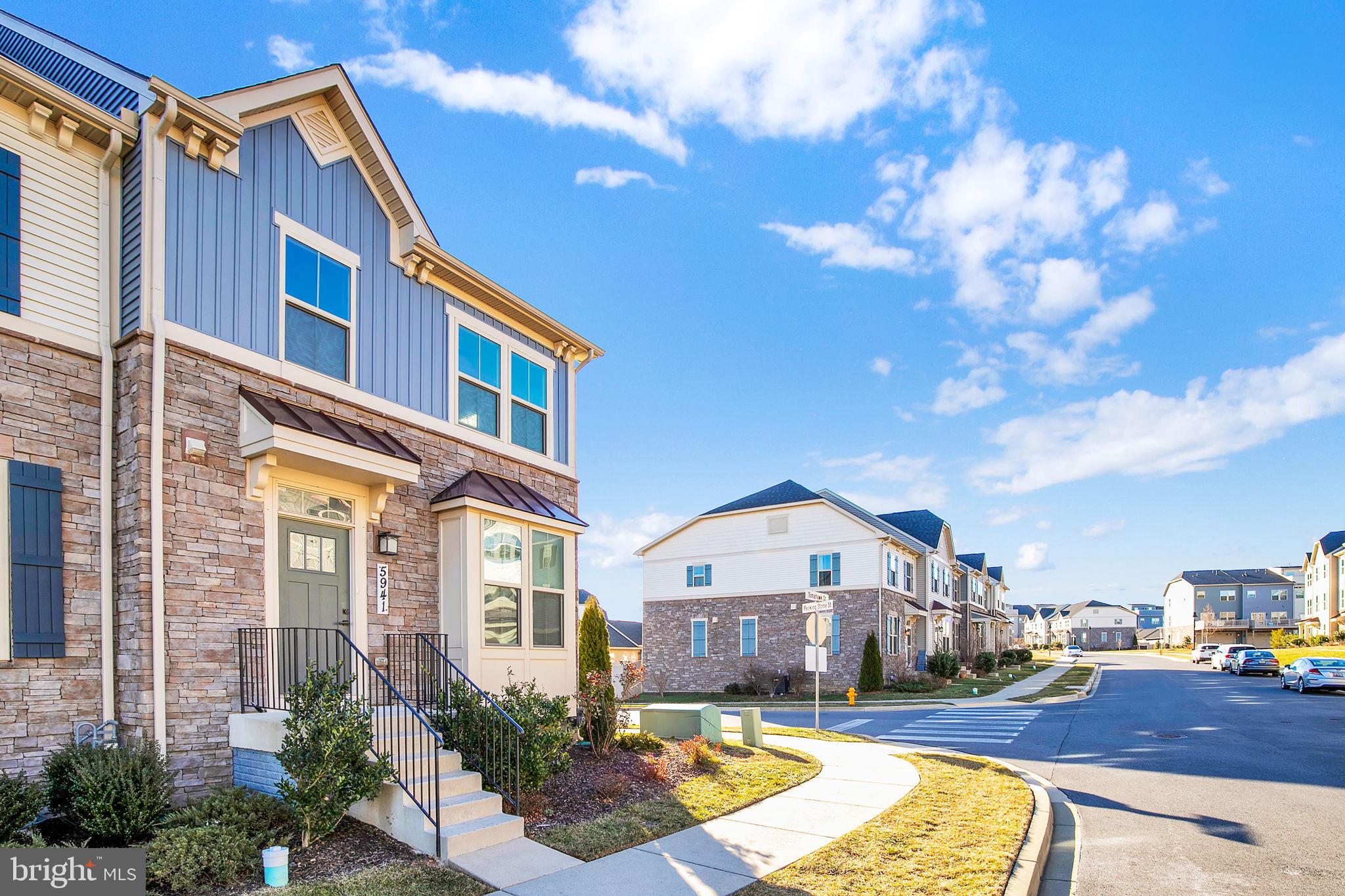 LAKE LINGANORE OAKDALE - Residential