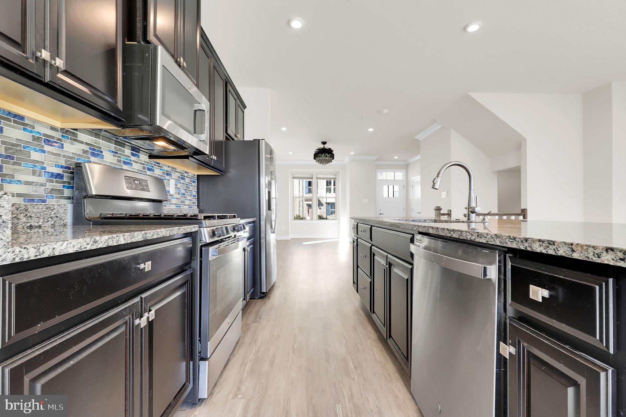 LAKE LINGANORE OAKDALE - Residential