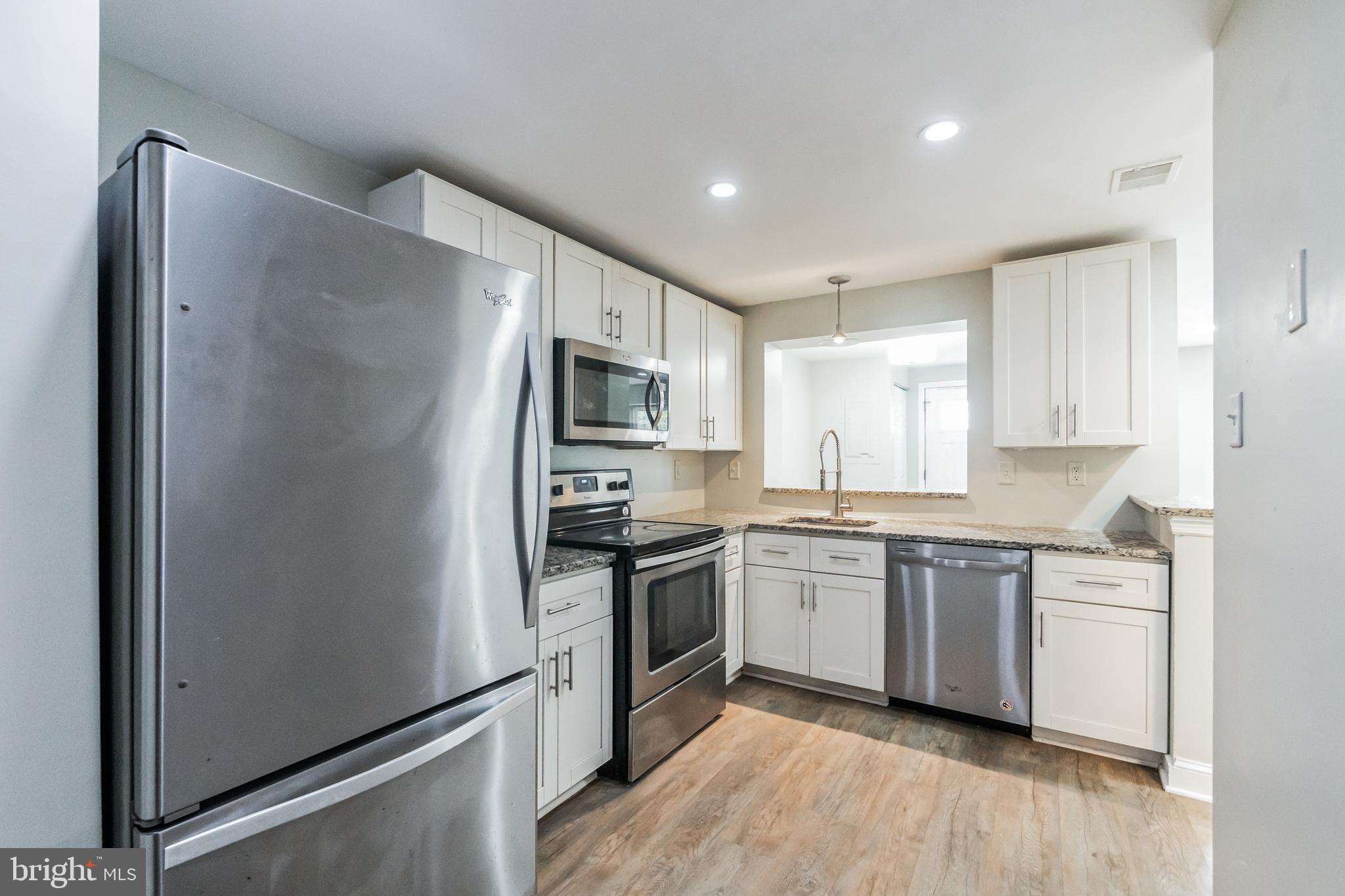 OVERLOOK - Residential Lease