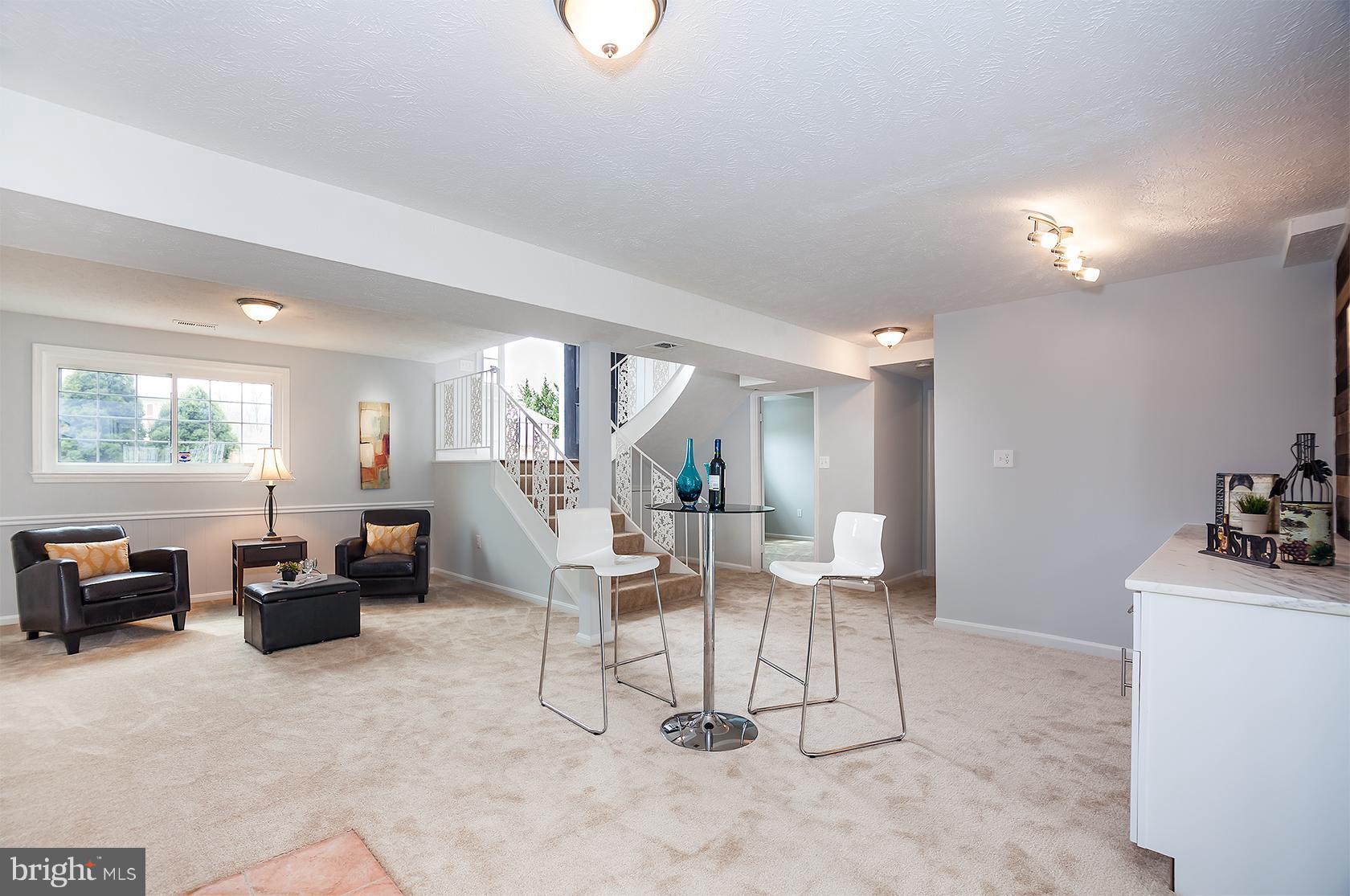 CAMBRIDGE ESTATES - Residential