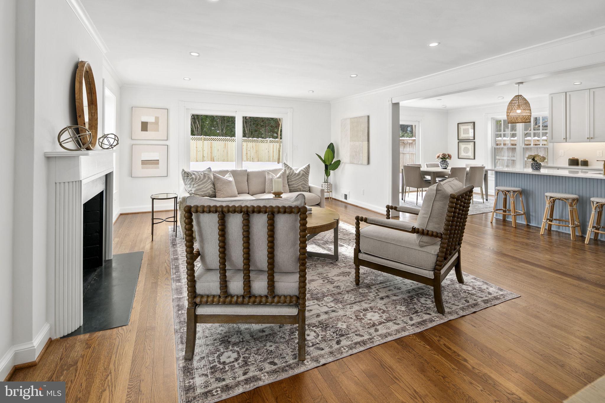 MONTICELLO PARK - Residential