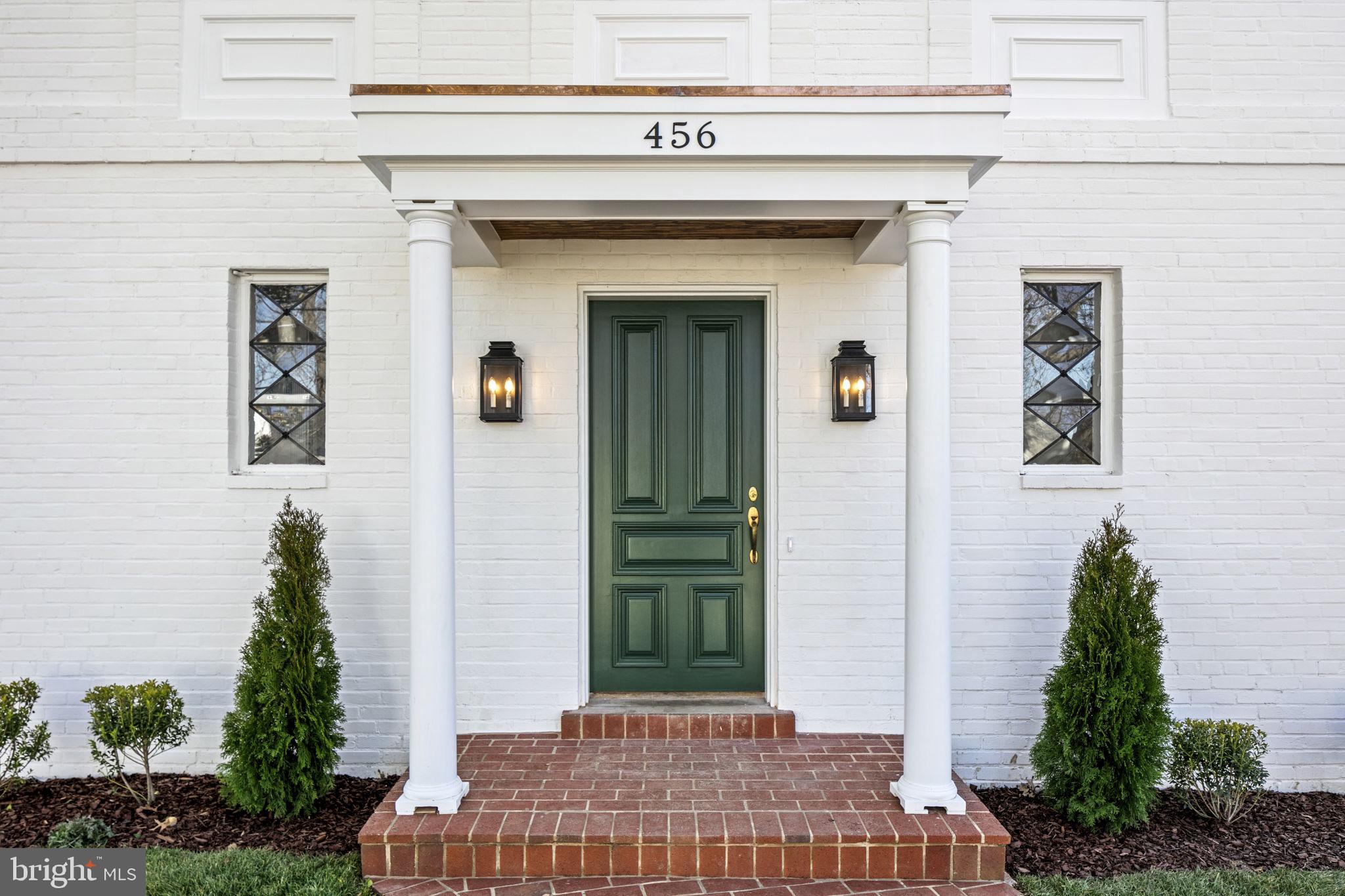 MONTICELLO PARK - Residential