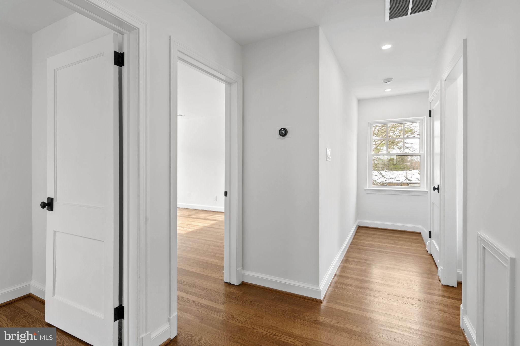 MONTICELLO PARK - Residential