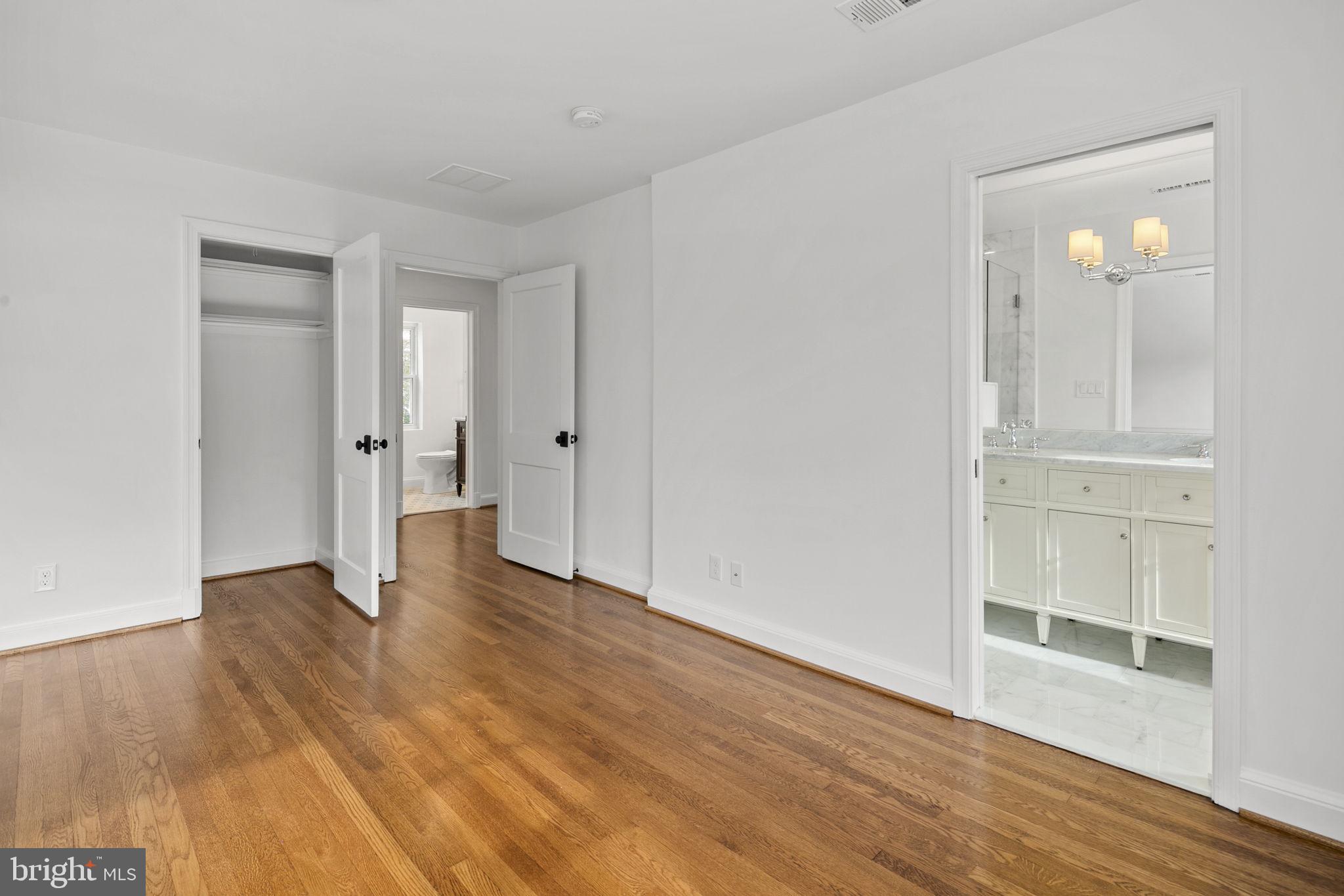 MONTICELLO PARK - Residential