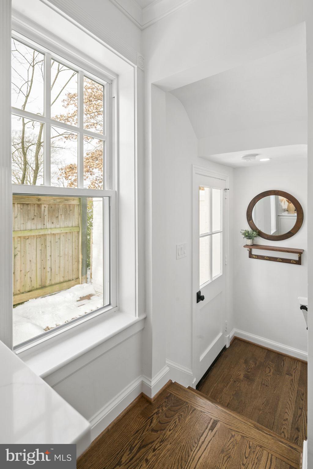 MONTICELLO PARK - Residential