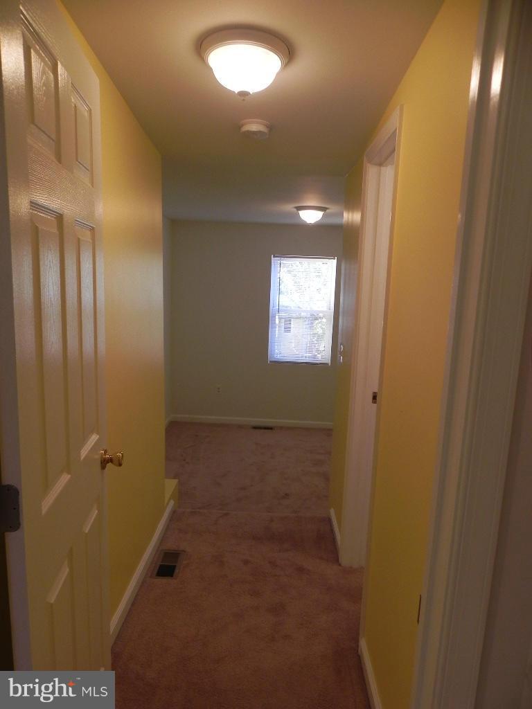 WASHINGTON VILLAGE - Residential Lease