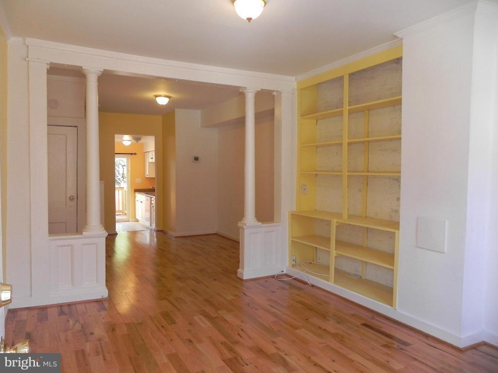 WASHINGTON VILLAGE - Residential Lease