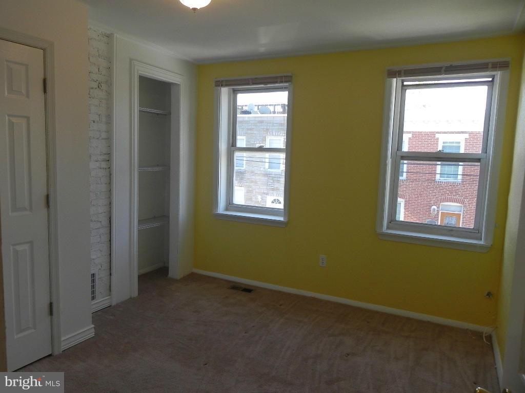 WASHINGTON VILLAGE - Residential Lease