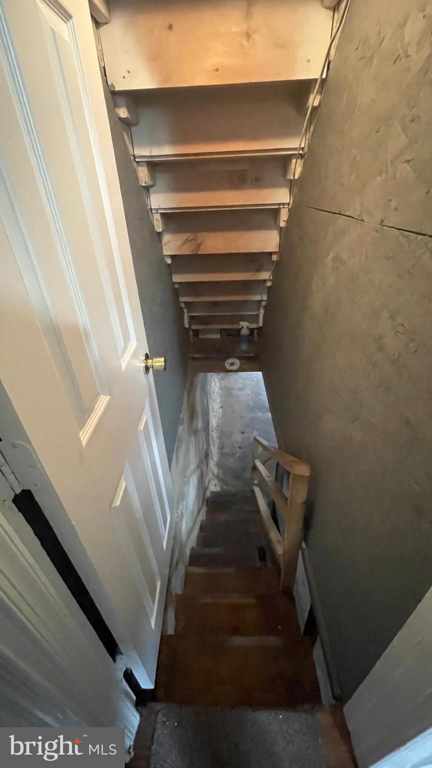 WEST PHILADELPHIA - Residential