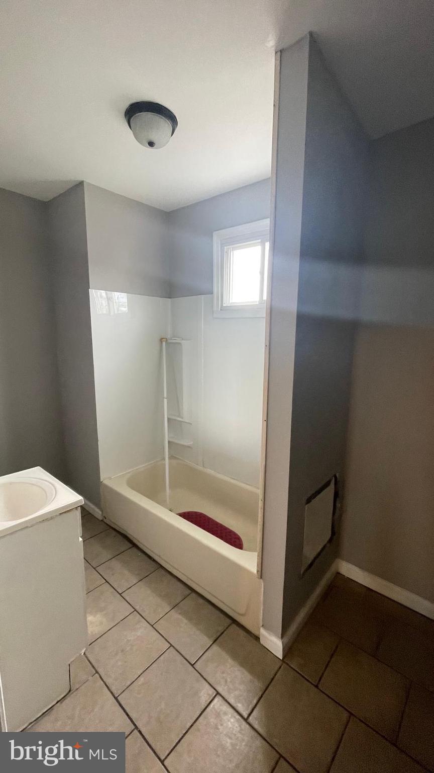 WEST PHILADELPHIA - Residential