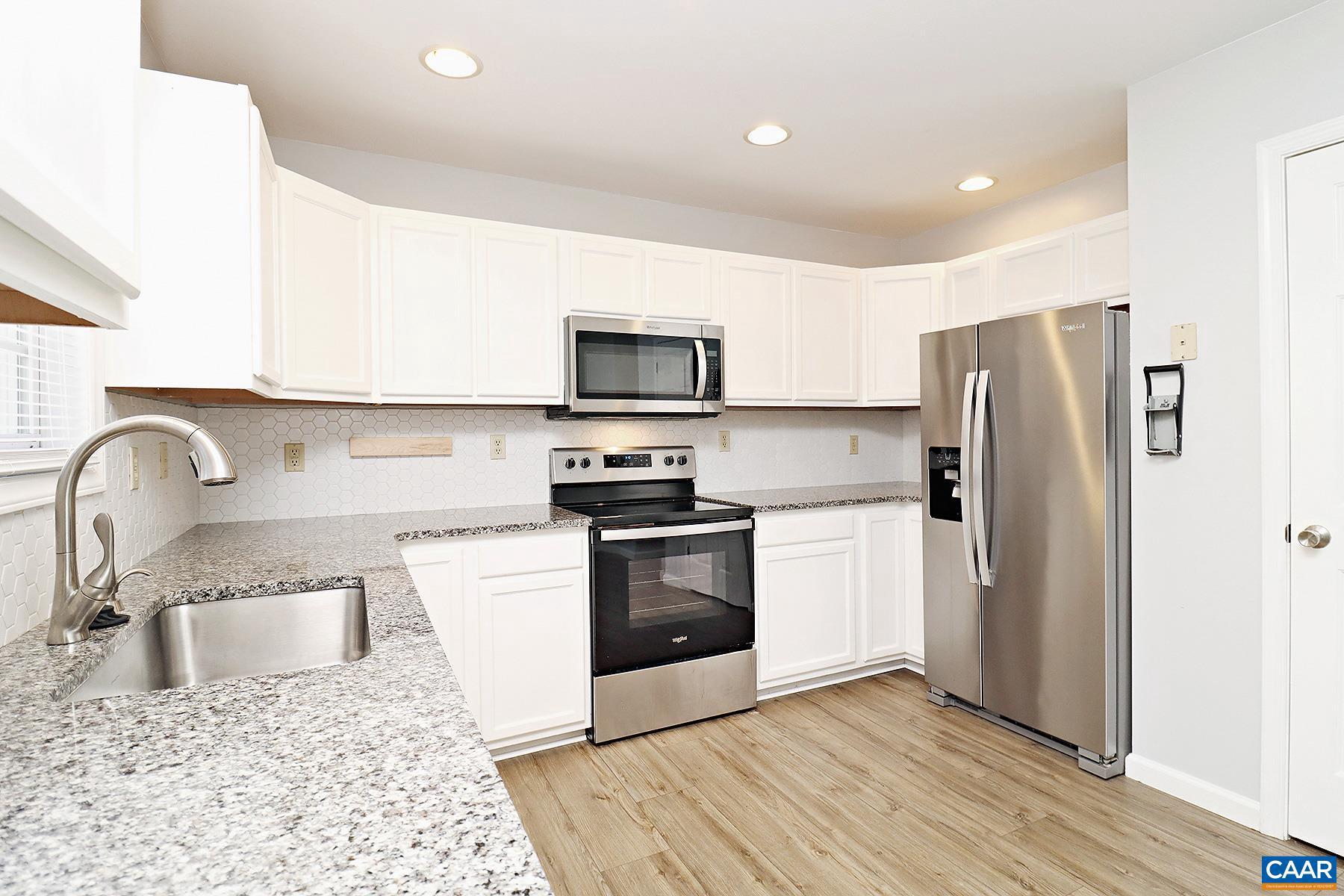 RIDGECREST - Residential Lease