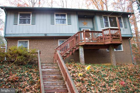 Property photo of 2018 Farragut Drive, Stafford, VA 22554