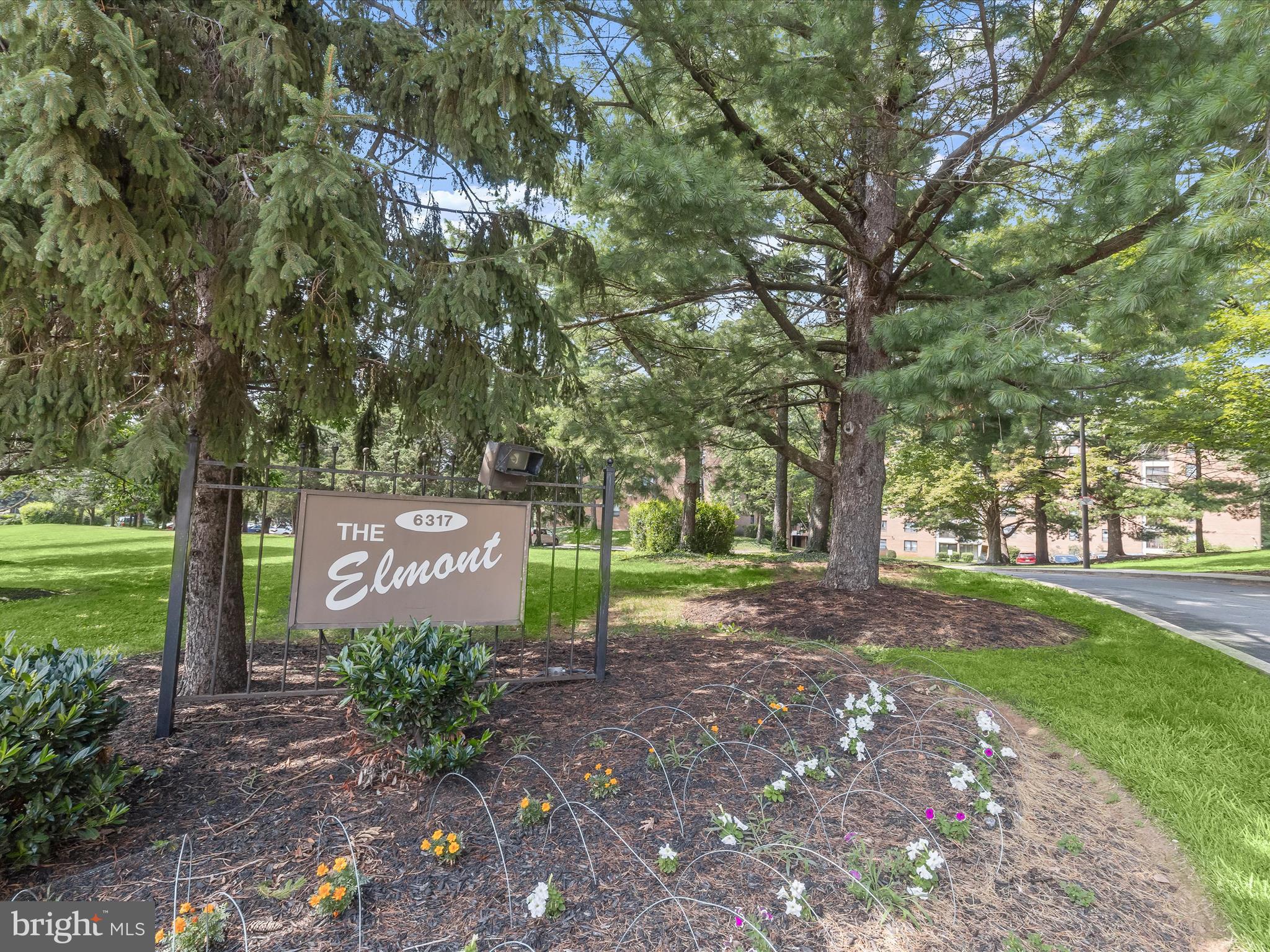 THE ELMONT - Residential