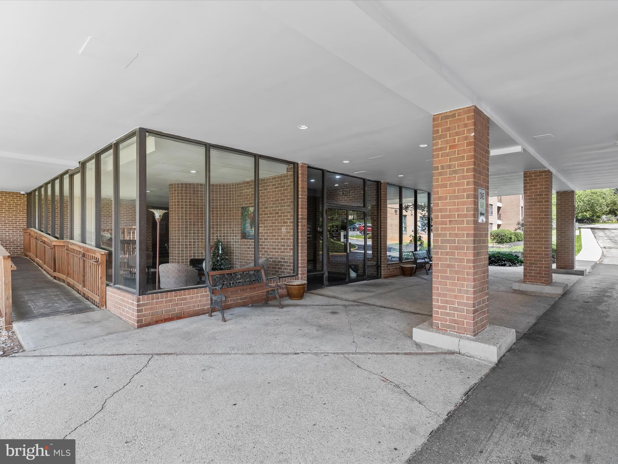 THE ELMONT - Residential