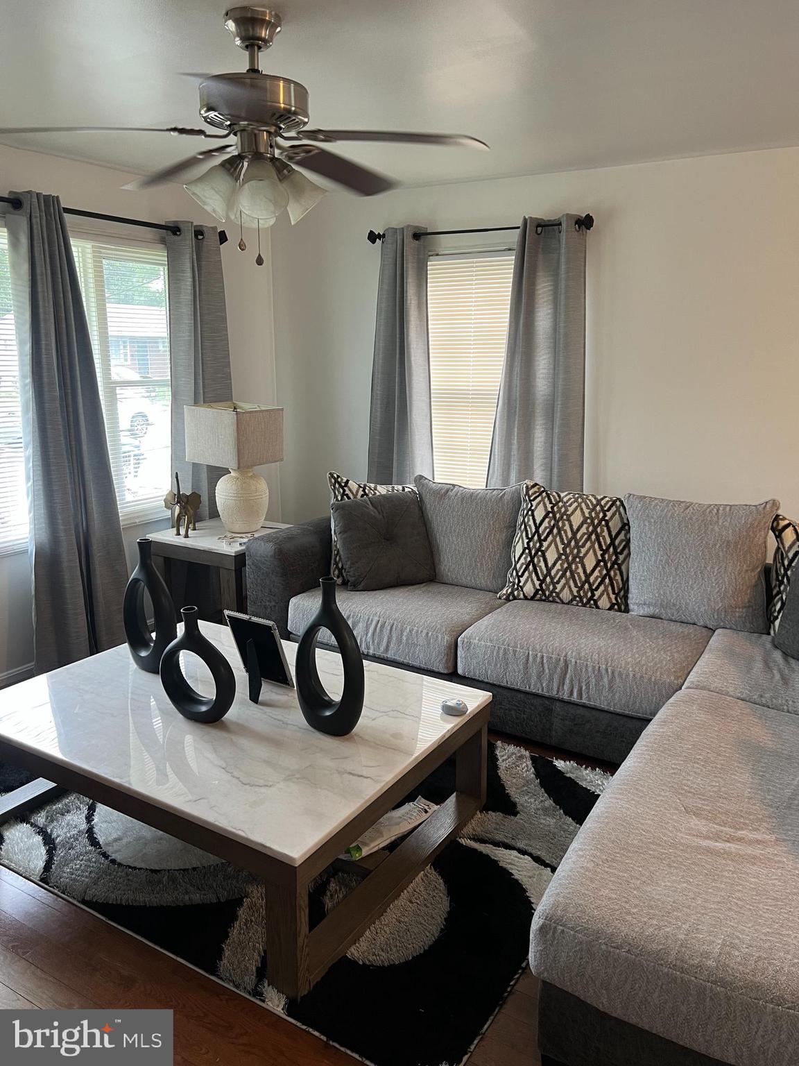 NORTH FORESTVILLE - Residential Lease