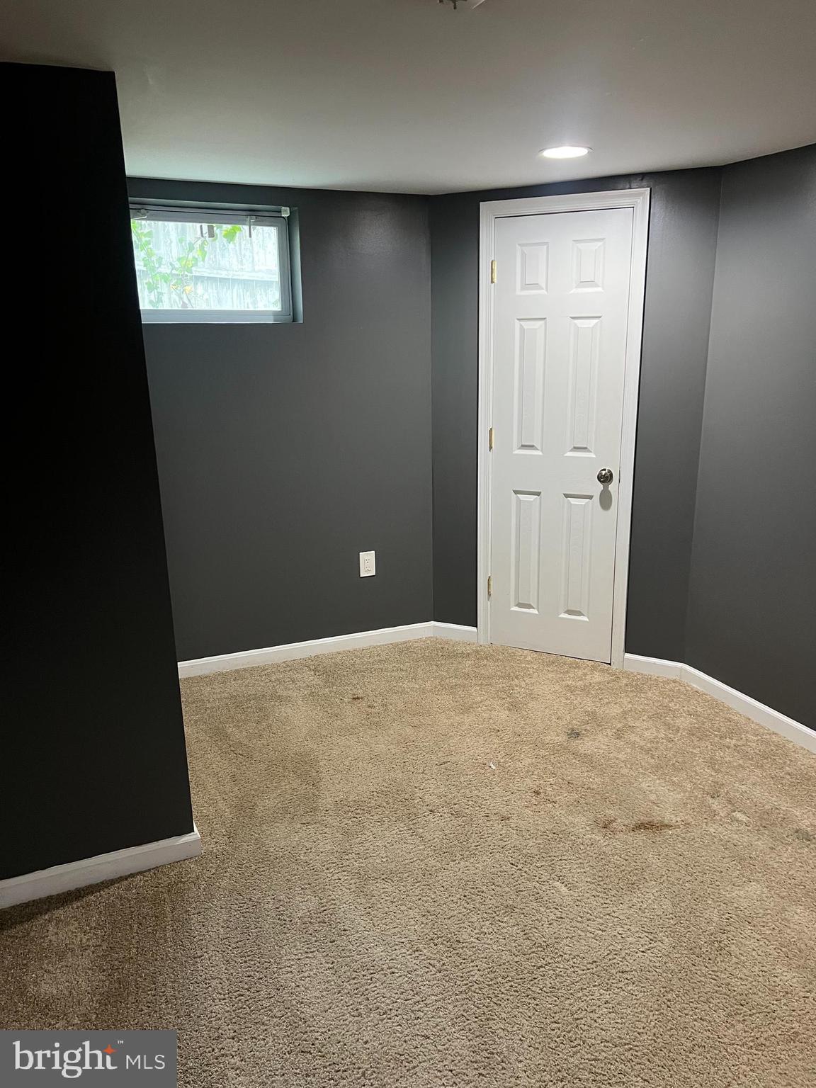 NORTH FORESTVILLE - Residential Lease