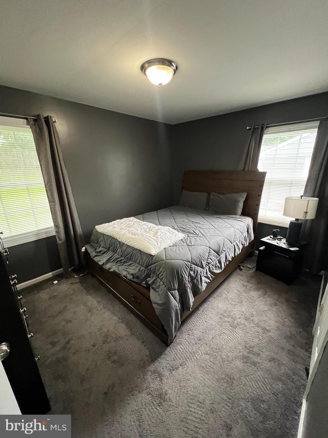 NORTH FORESTVILLE - Residential Lease