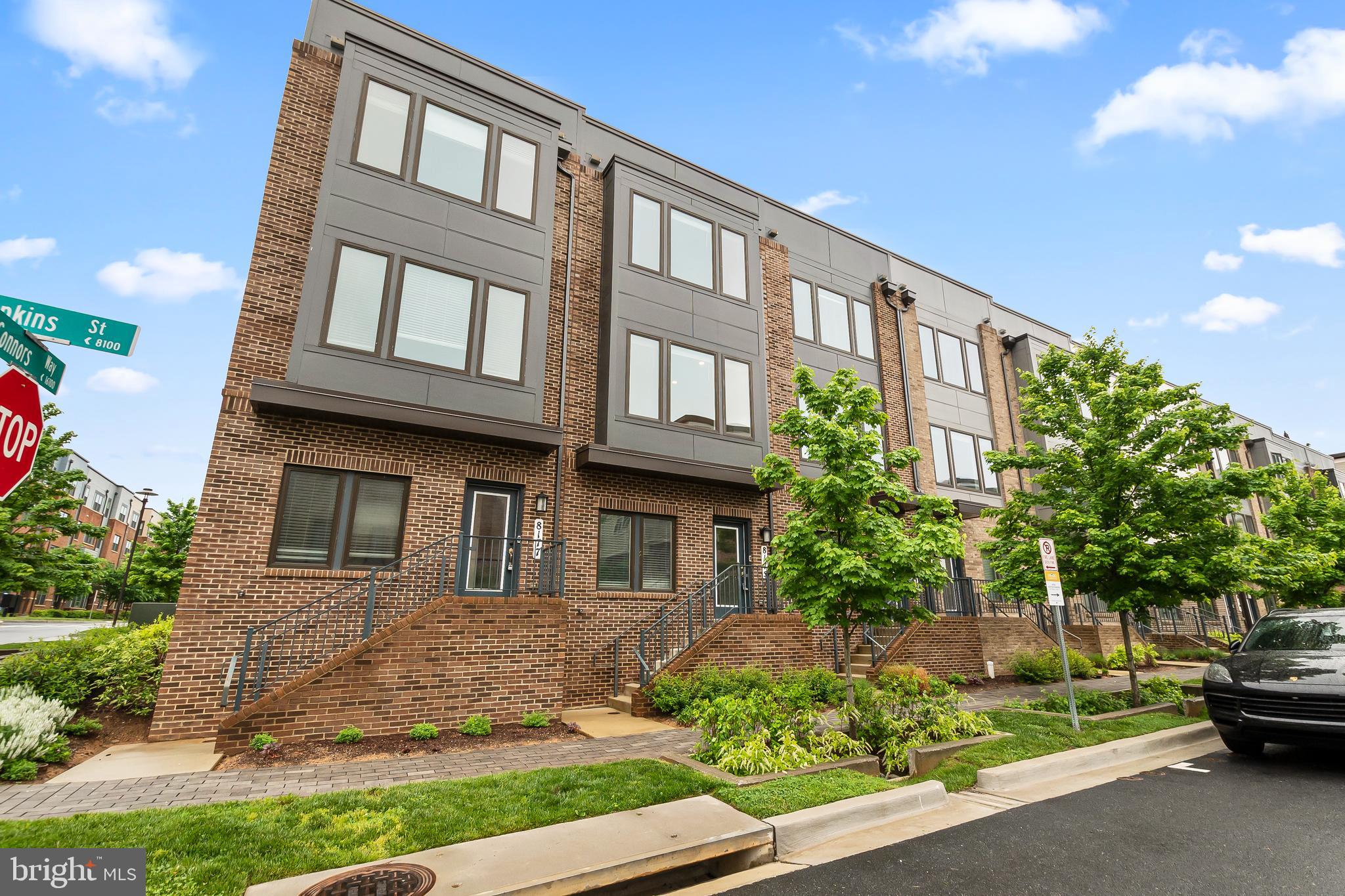 8175 TOMPKINS