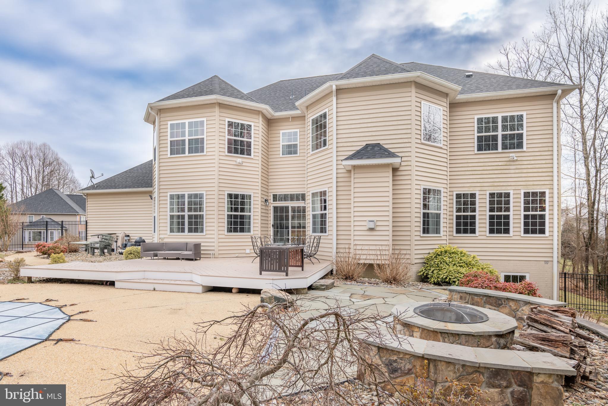 COVENANT CREEK - Residential