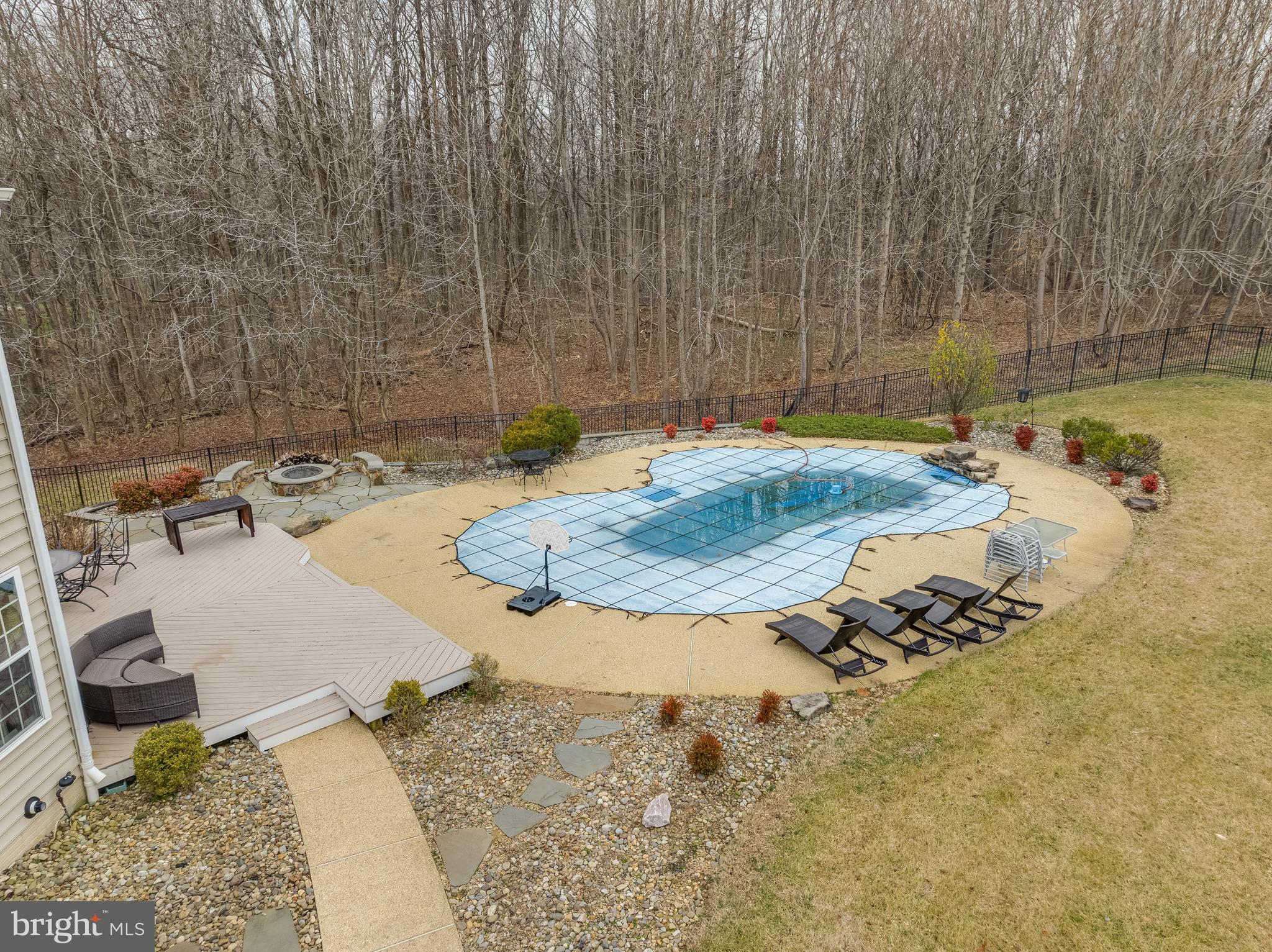 COVENANT CREEK - Residential