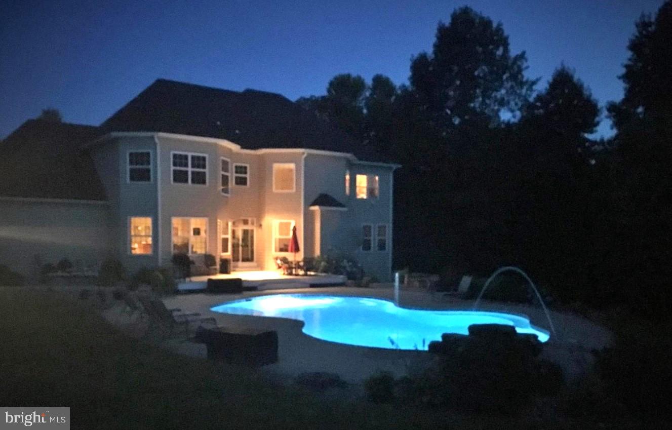 COVENANT CREEK - Residential