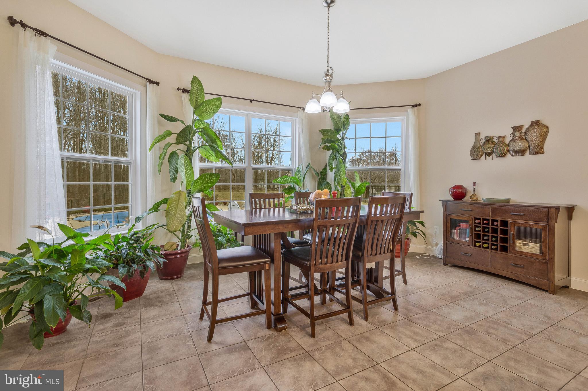 COVENANT CREEK - Residential