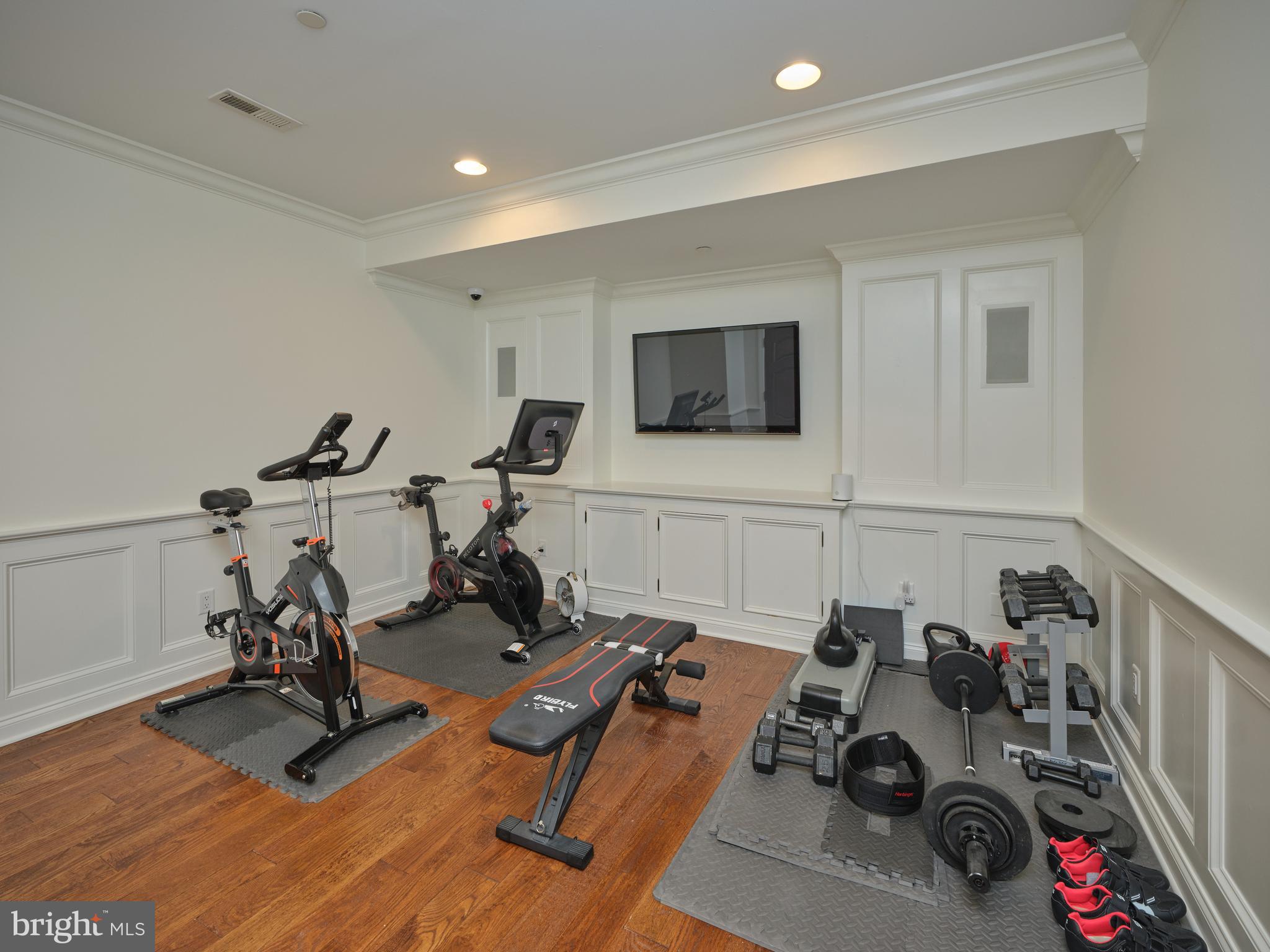 CANAL STREET - Residential