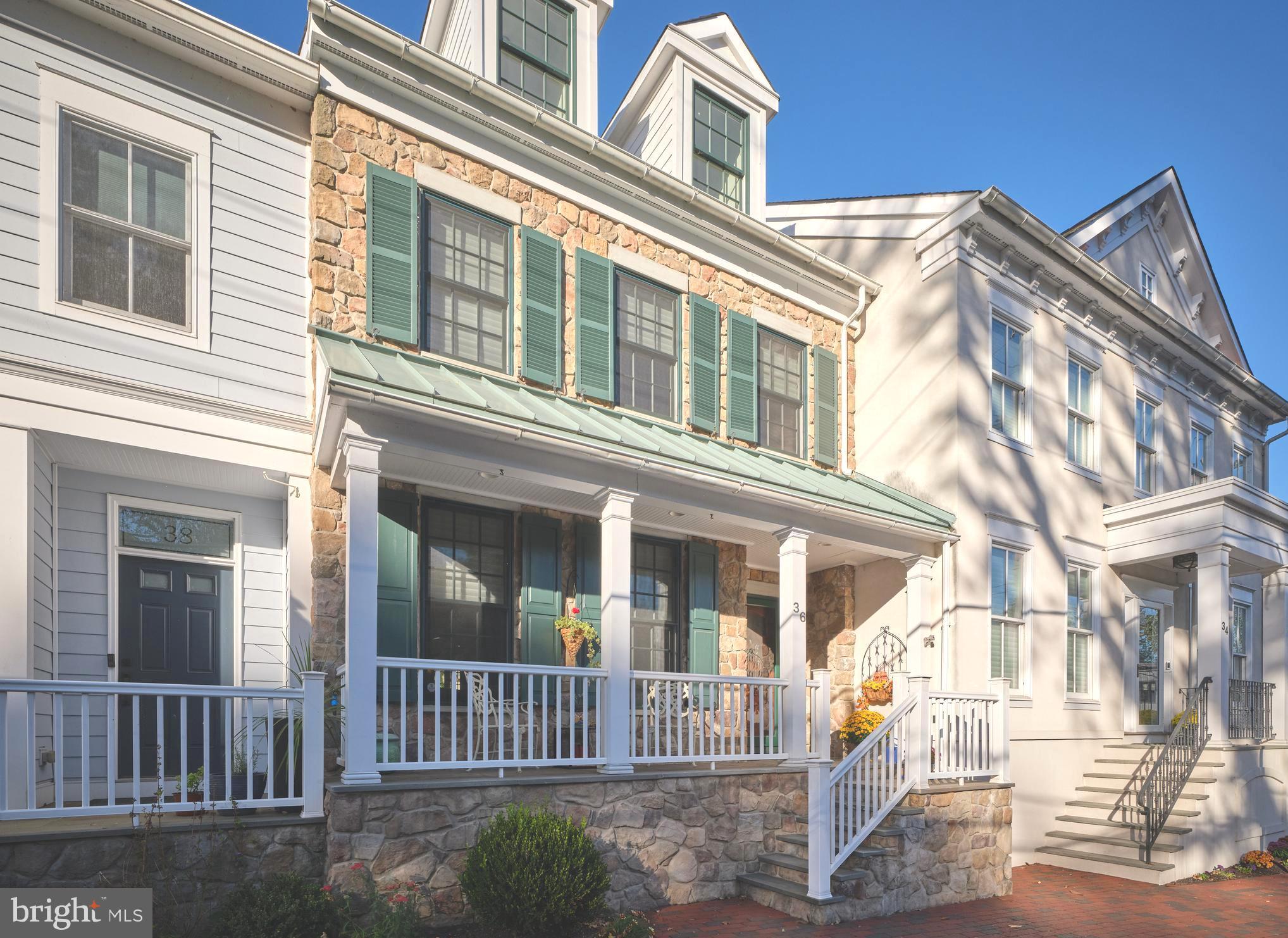 CANAL STREET - Residential