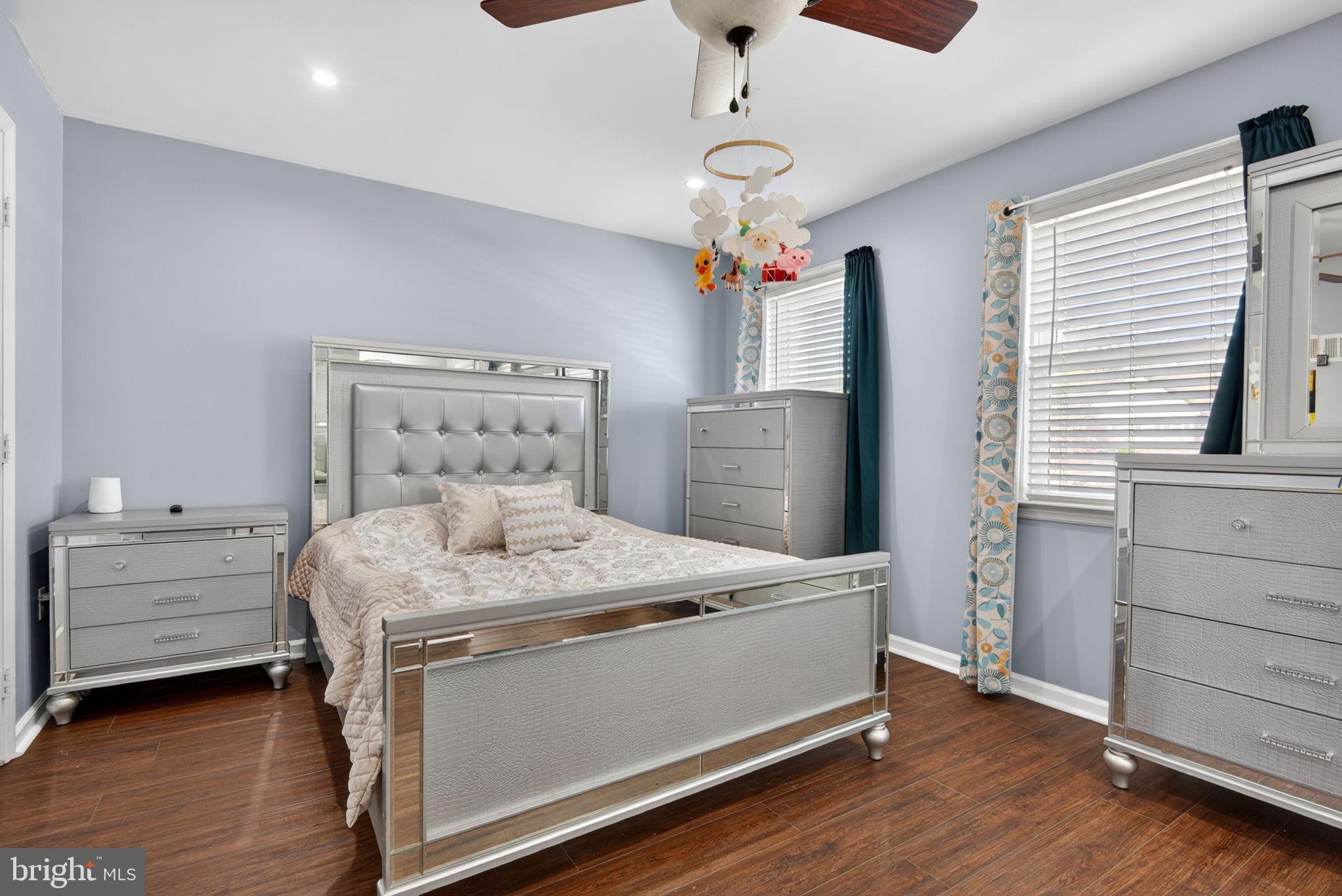 SUMMIT HILLS - Residential