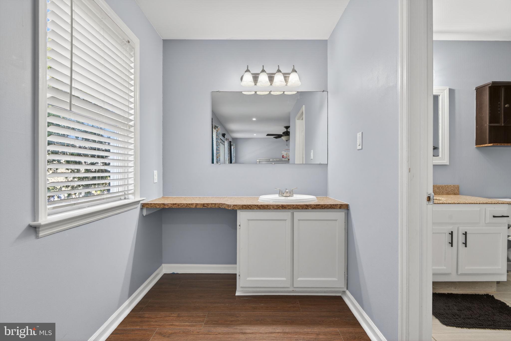 SUMMIT HILLS - Residential