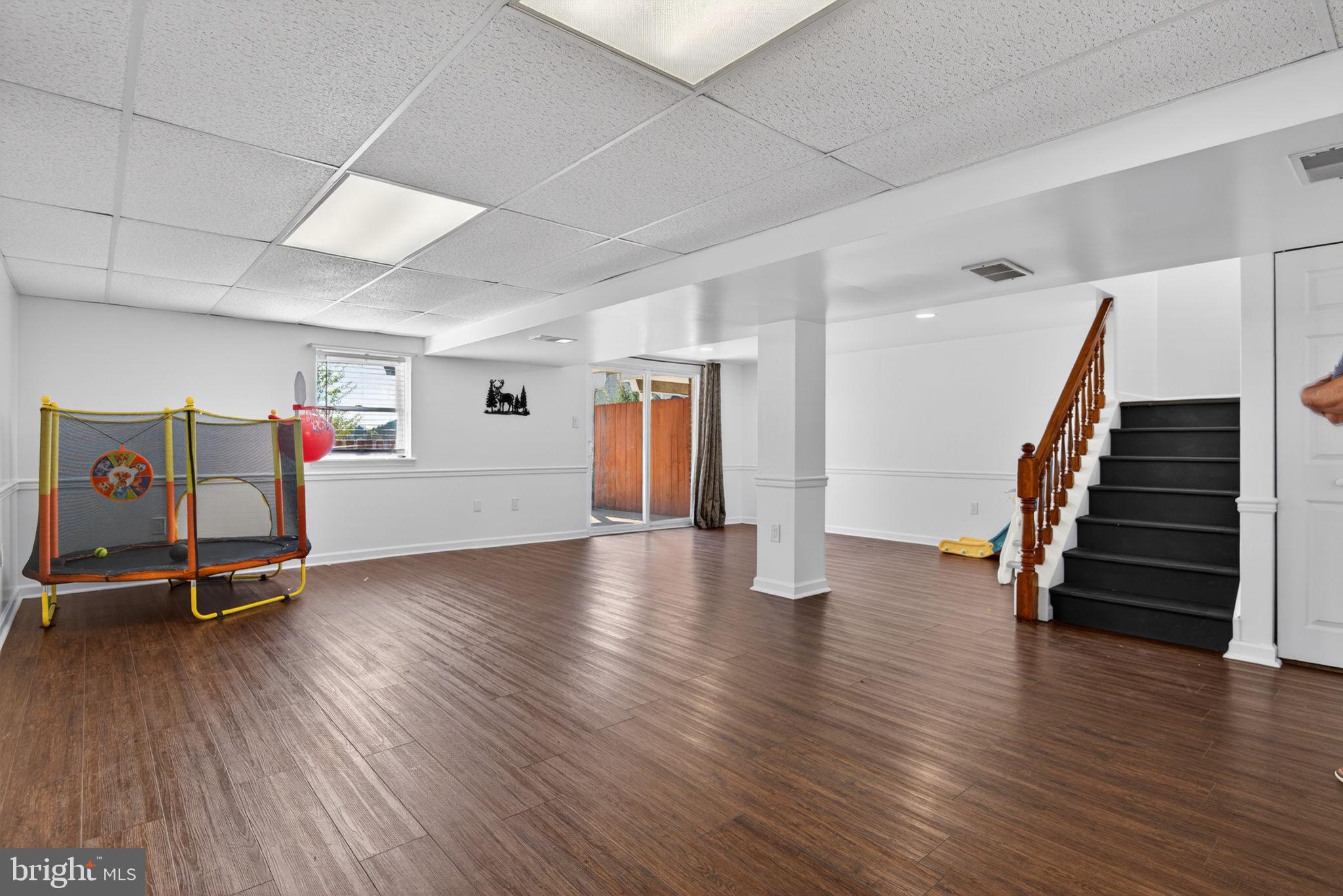 SUMMIT HILLS - Residential