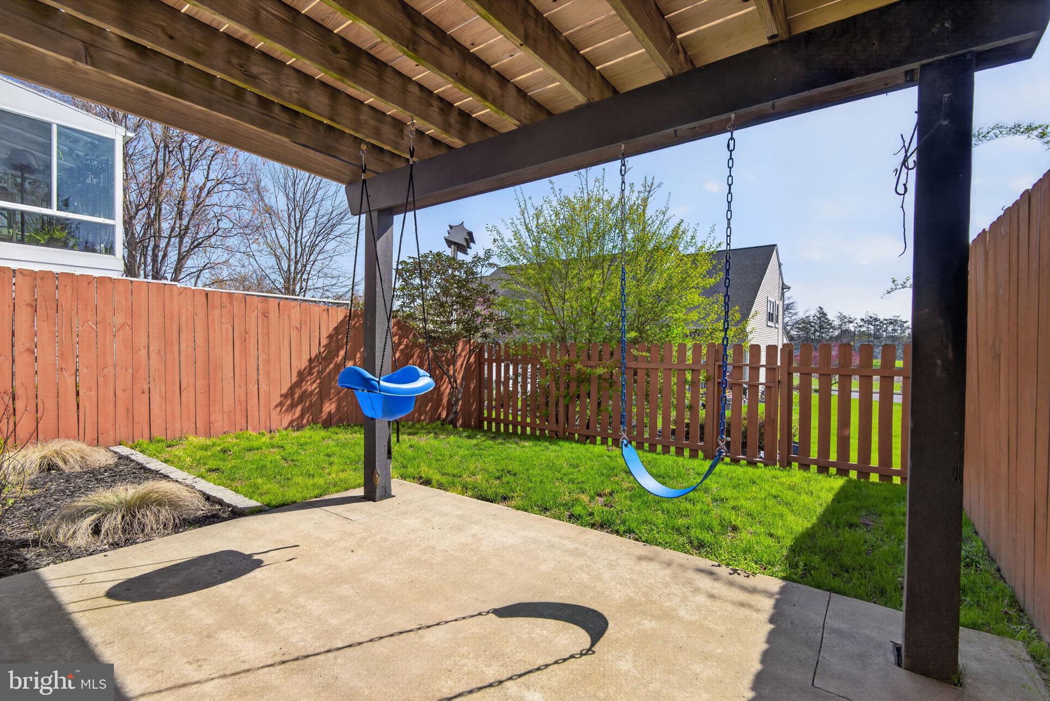 SUMMIT HILLS - Residential