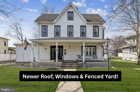 Homes For Sale - 619 Morgan Avenue<br/> PALMYRA, NJ 08065