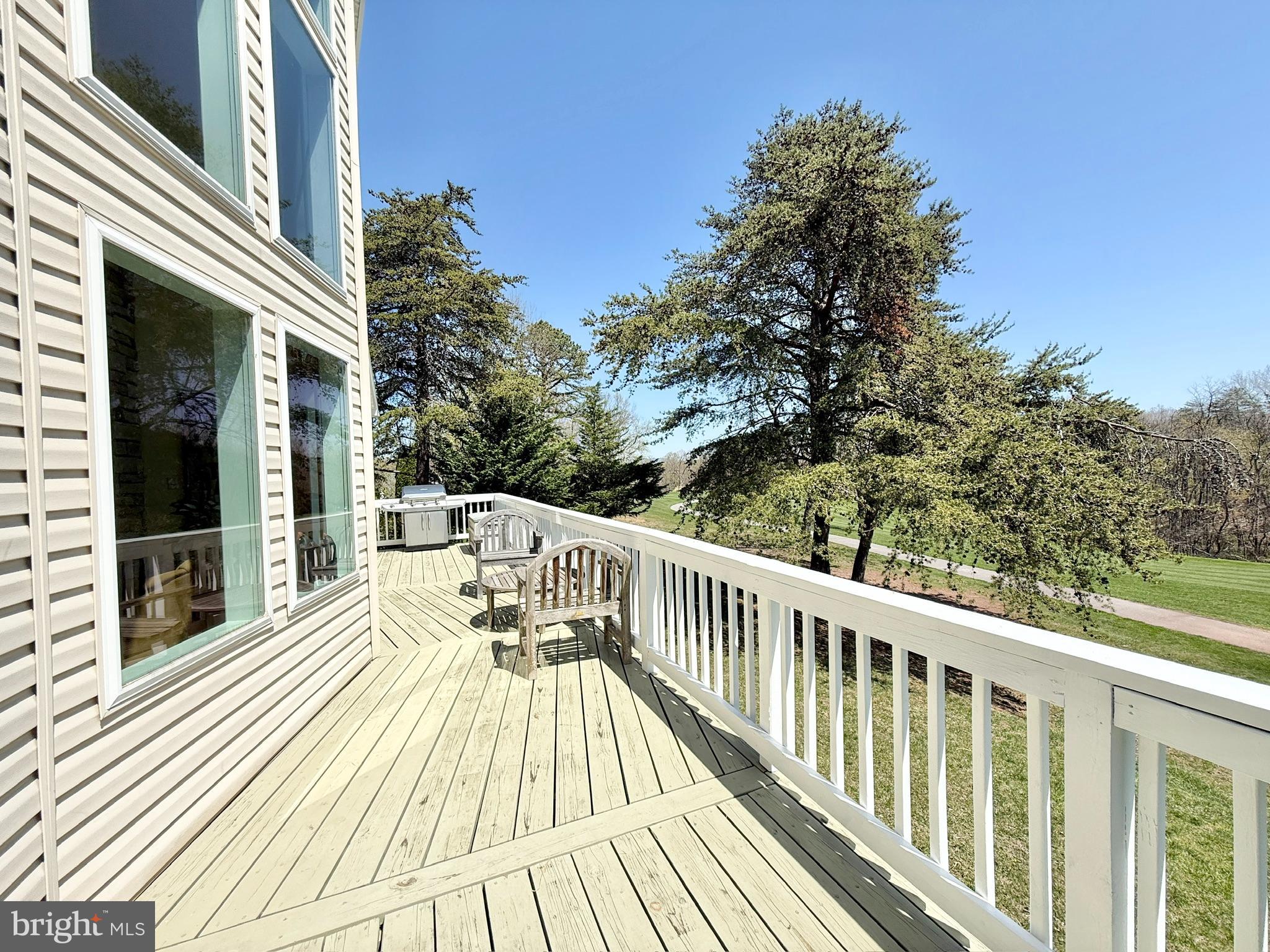 THE WOODS - Residential