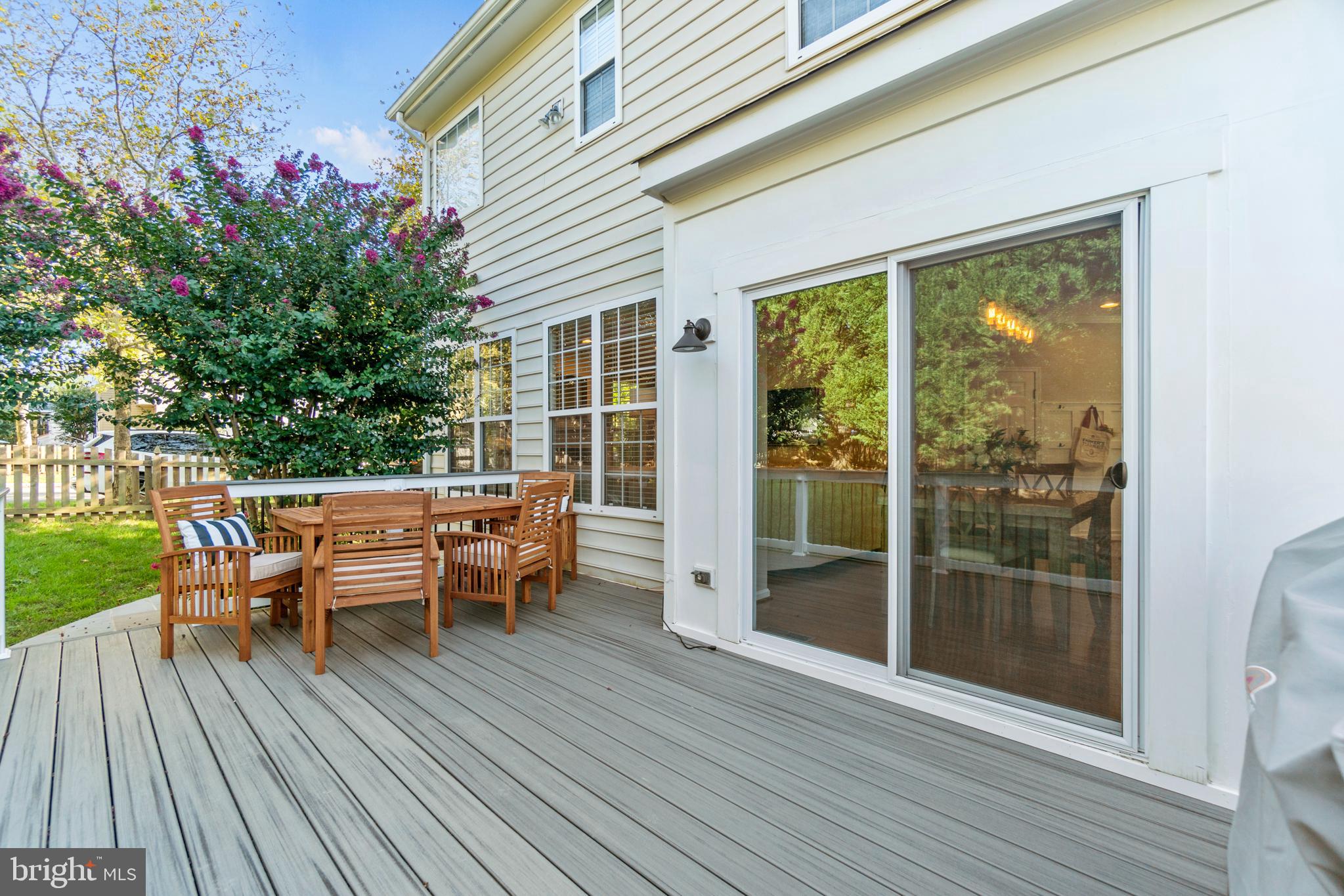 SOUTH RIDING - Residential