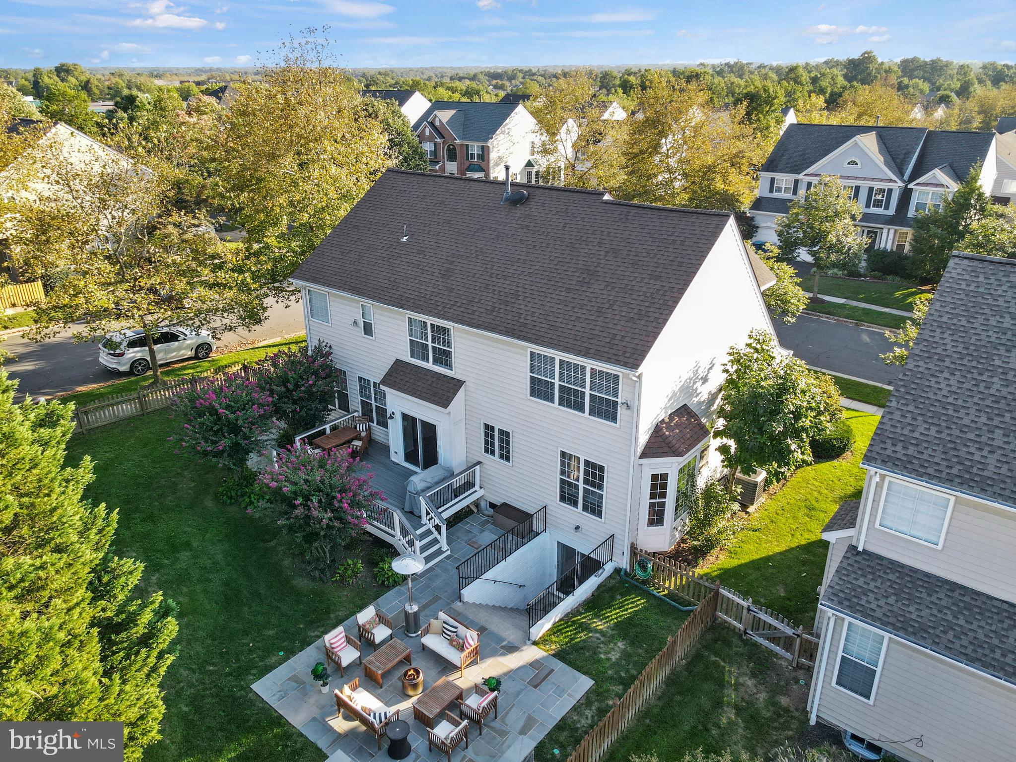 SOUTH RIDING - Residential