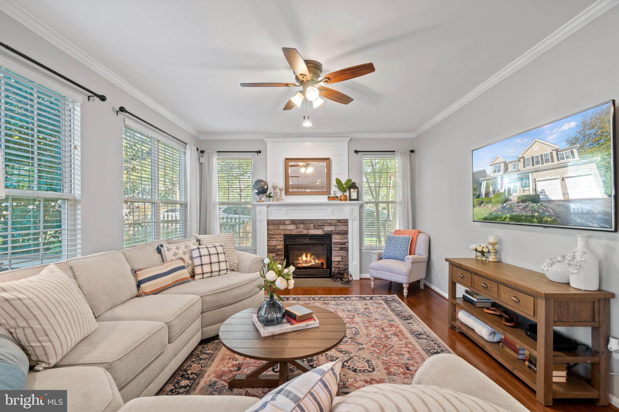 SOUTH RIDING - Residential