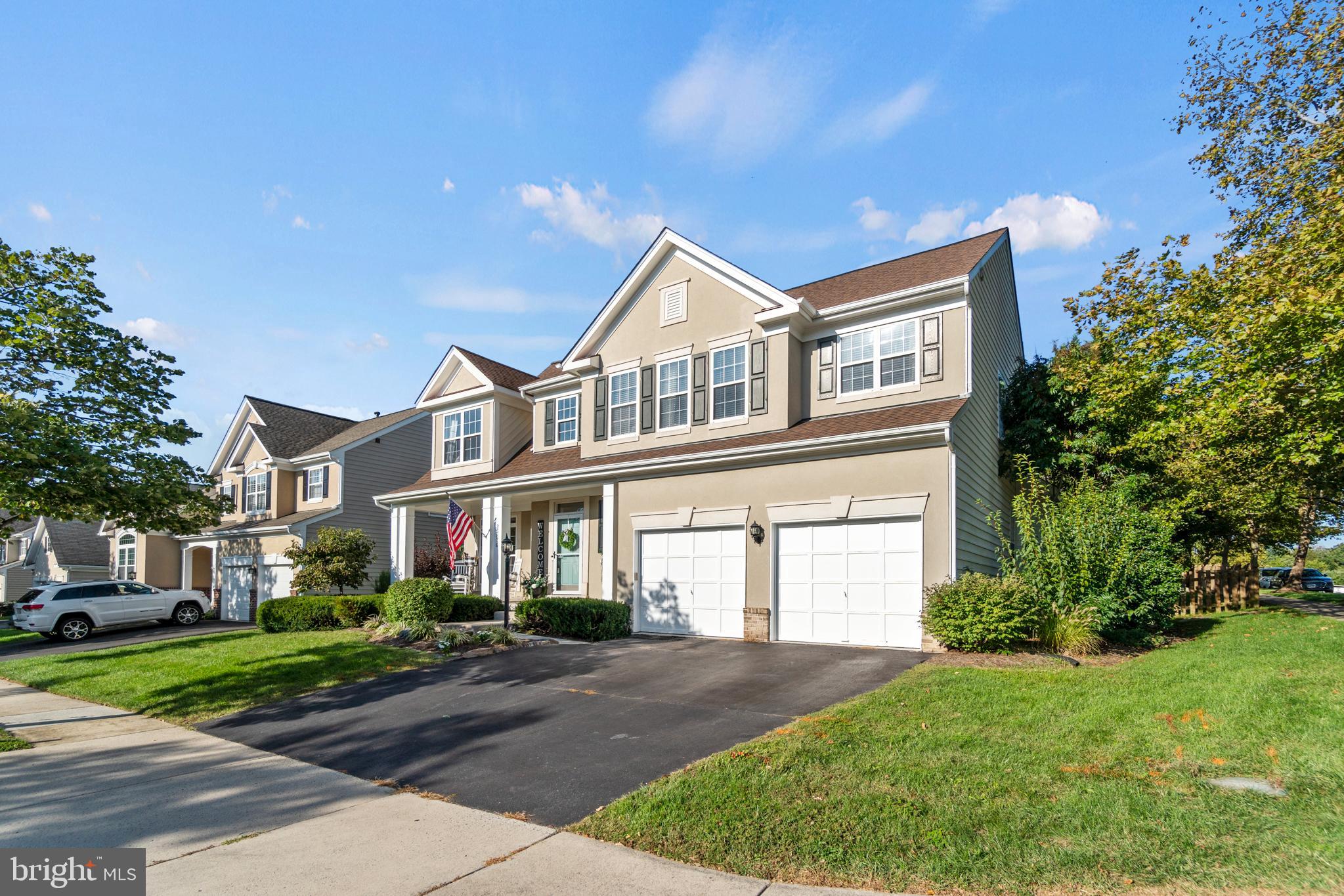 SOUTH RIDING - Residential